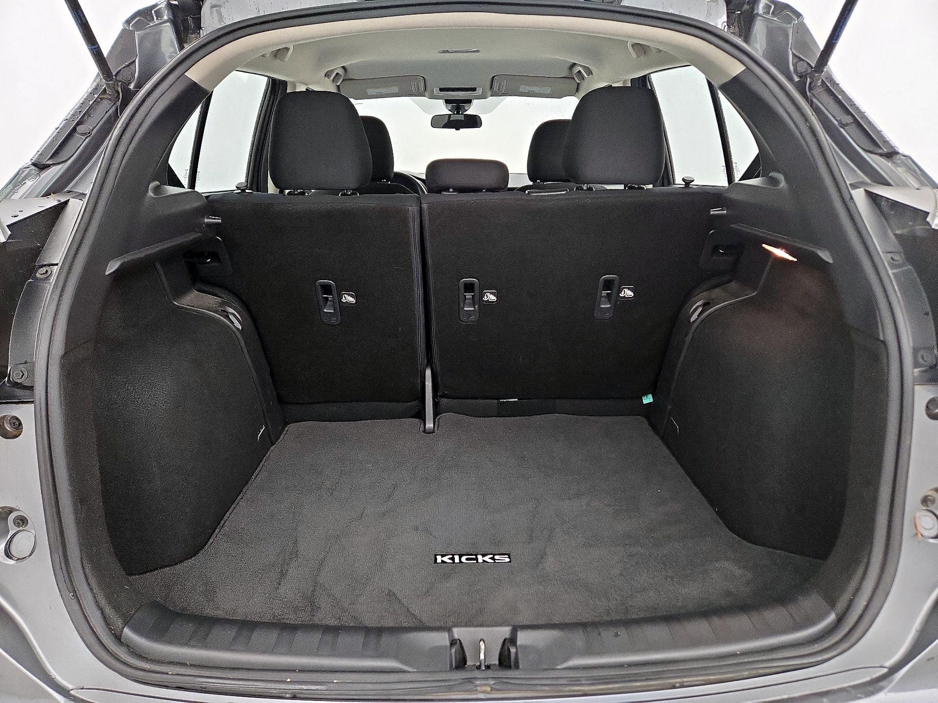 Thumbnail: 2023 Nissan Kicks - 20