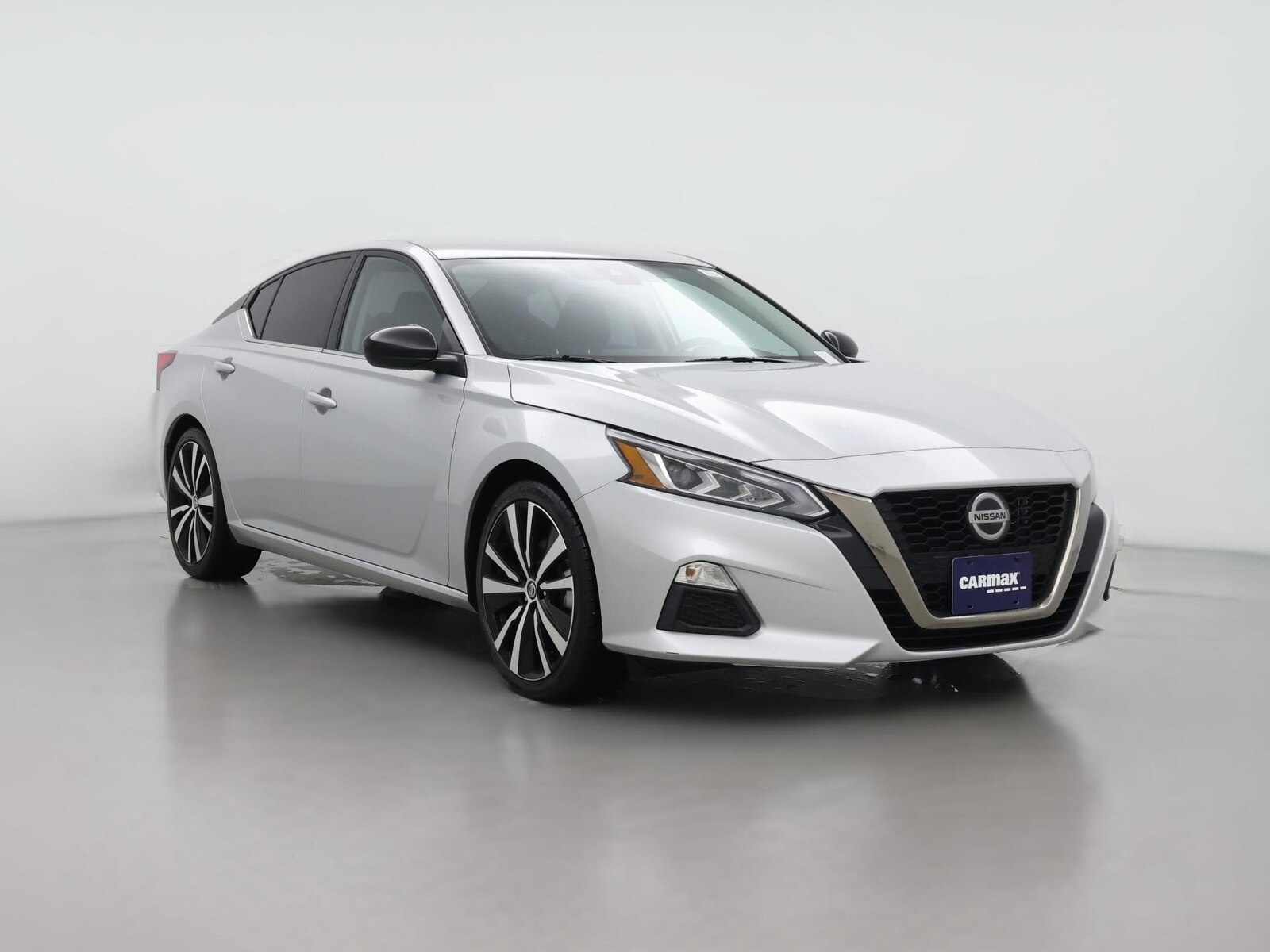 2022 Nissan Altima SR