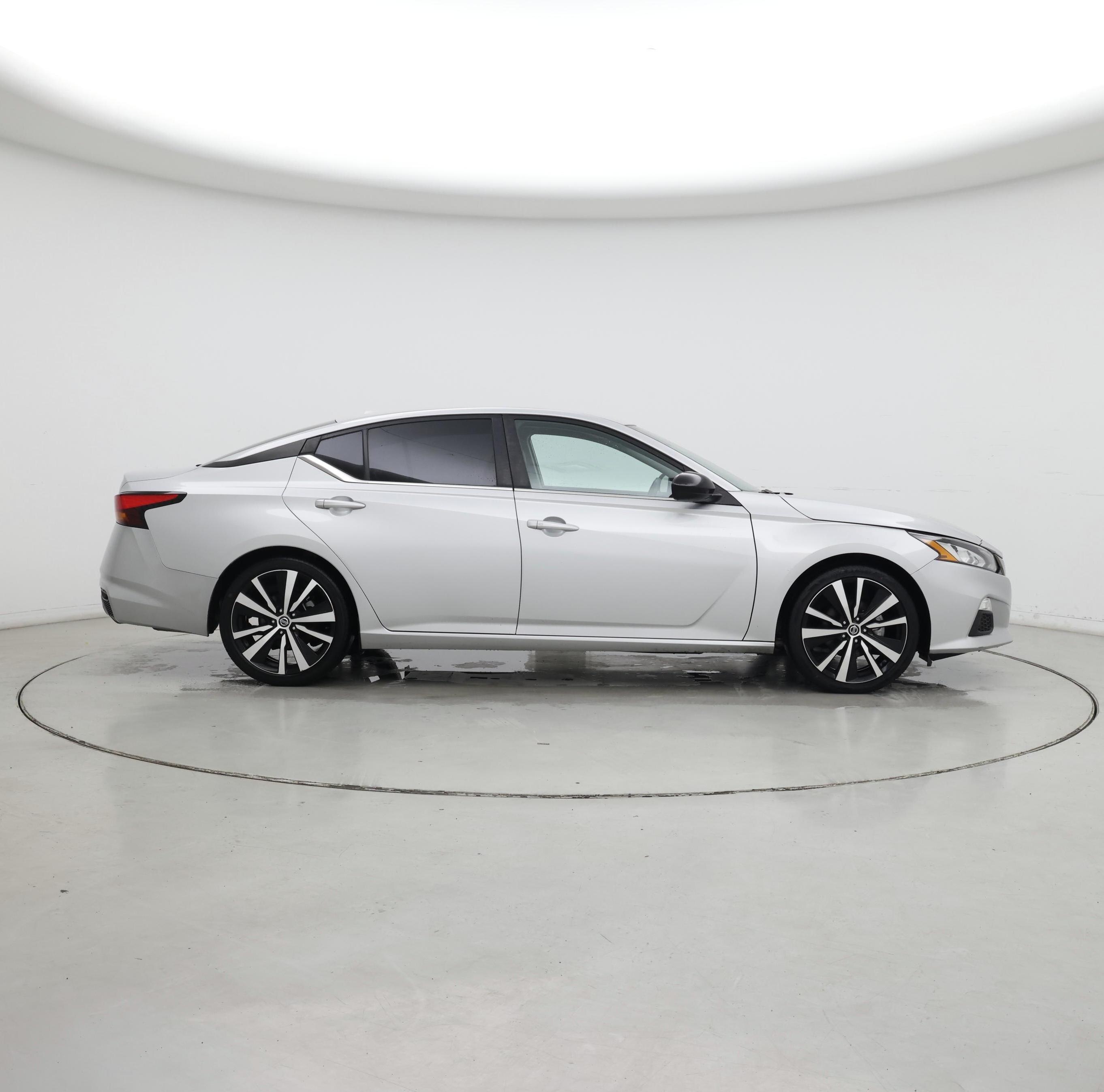 Thumbnail: 2022 Nissan Altima - 7