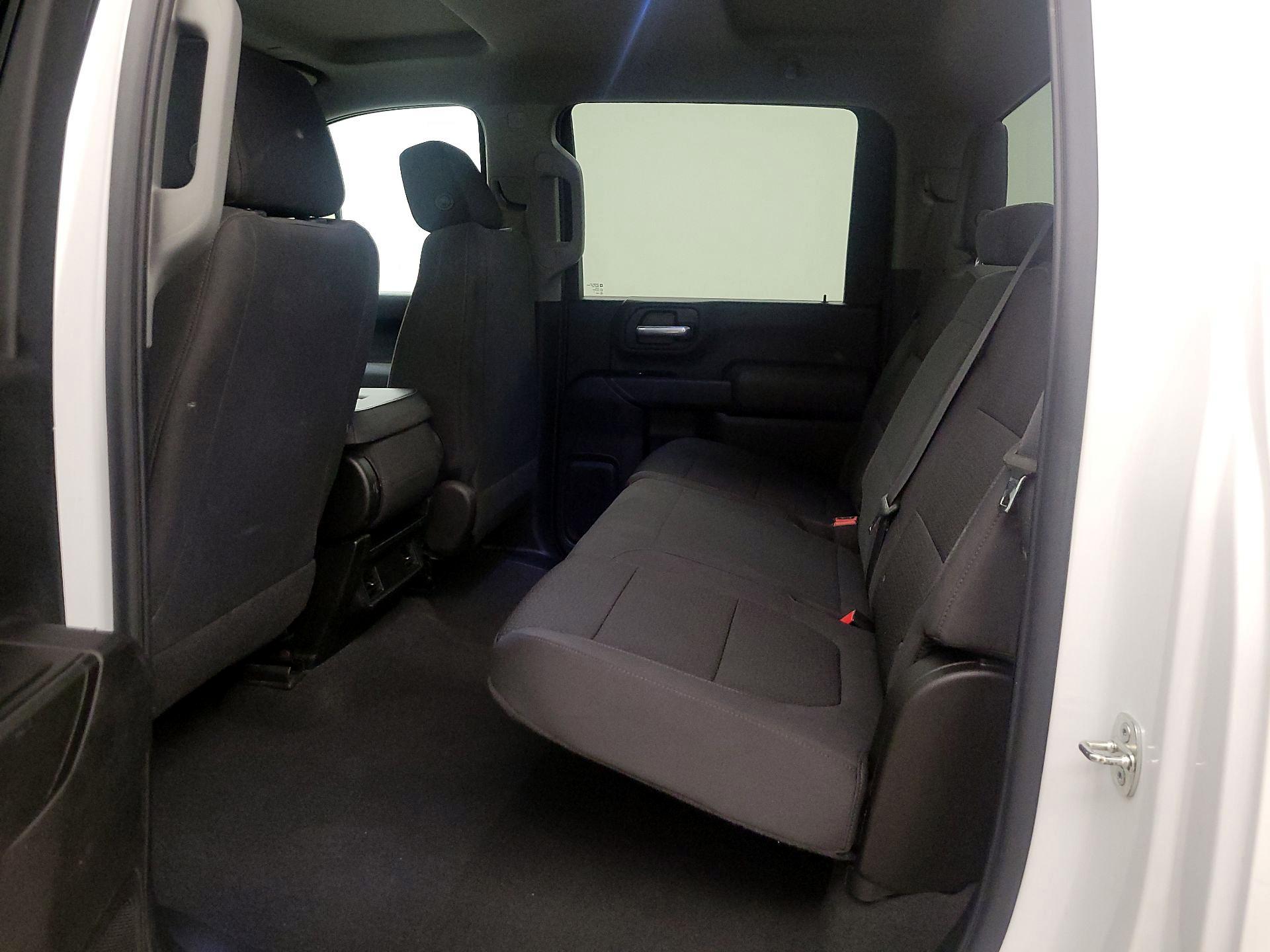 Thumbnail: 2022 Chevrolet Silverado 2500 - 19