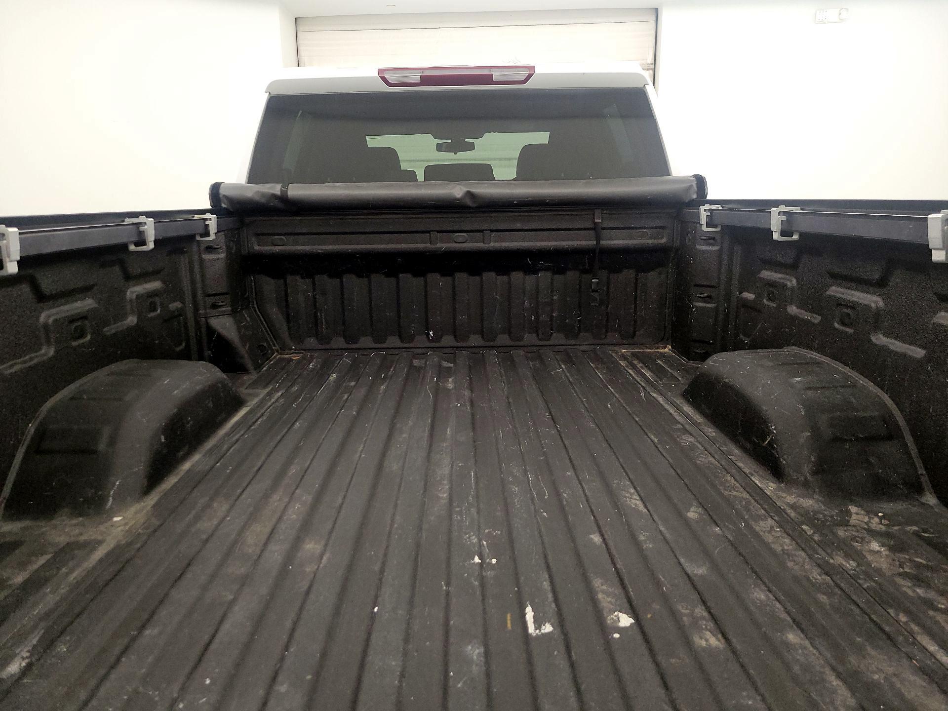 Thumbnail: 2022 Chevrolet Silverado 2500 - 20