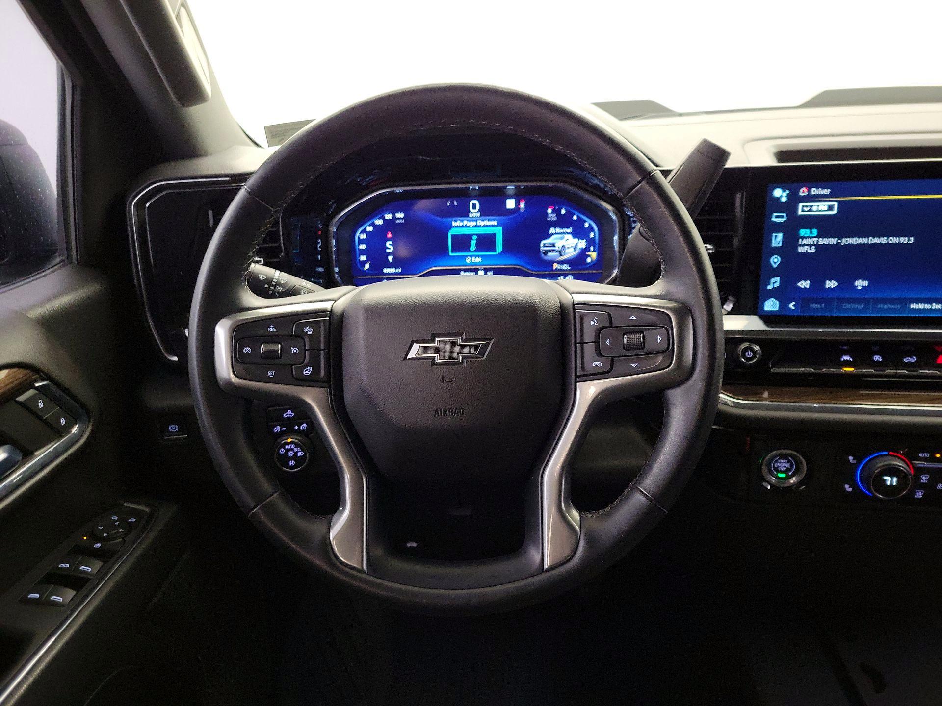 Thumbnail: 2023 Chevrolet Silverado 1500 - 10