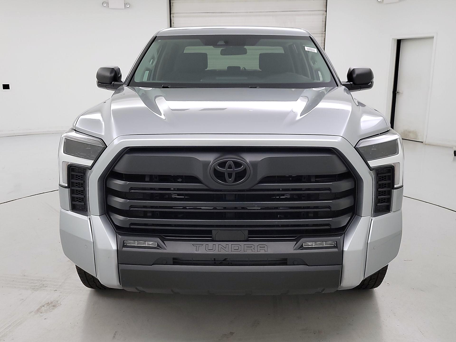 Thumbnail: 2024 Toyota Tundra - 2