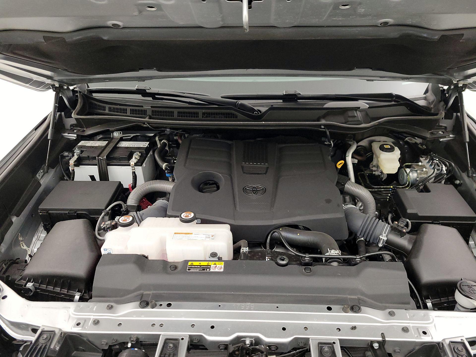 Thumbnail: 2024 Toyota Tundra - 19