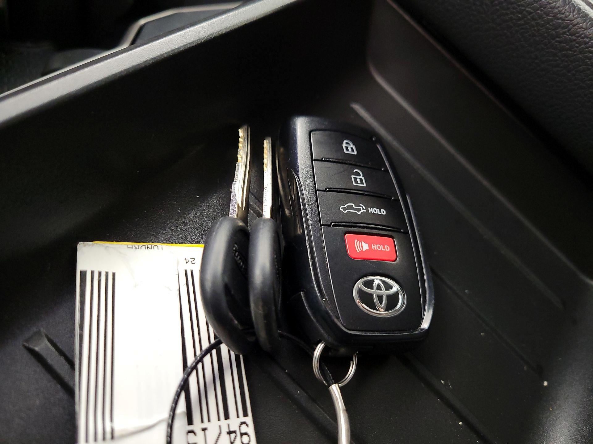 Thumbnail: 2024 Toyota Tundra - 20