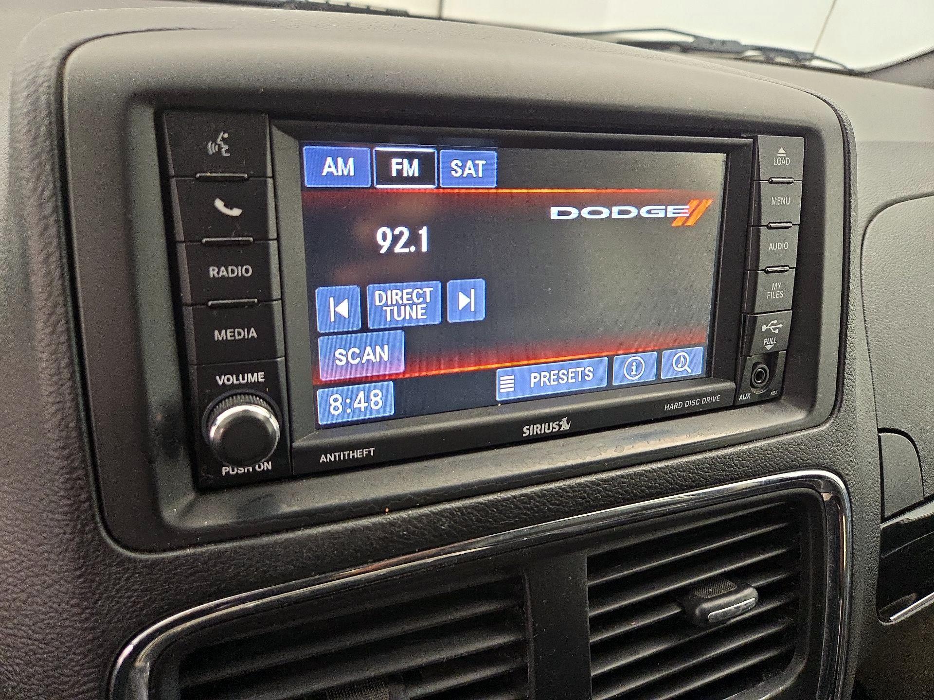 Thumbnail: 2019 Dodge Grand Caravan - 15