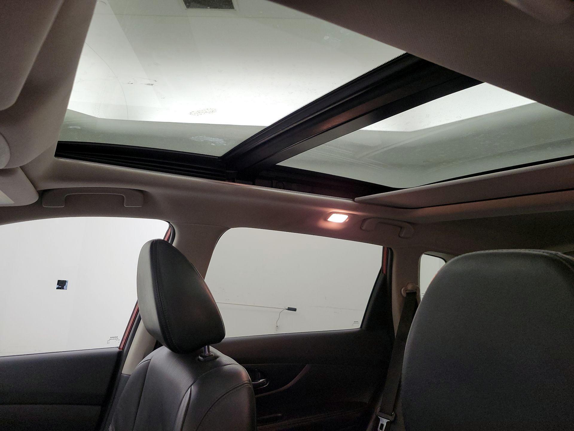 Thumbnail: 2014 Nissan Rogue - 20