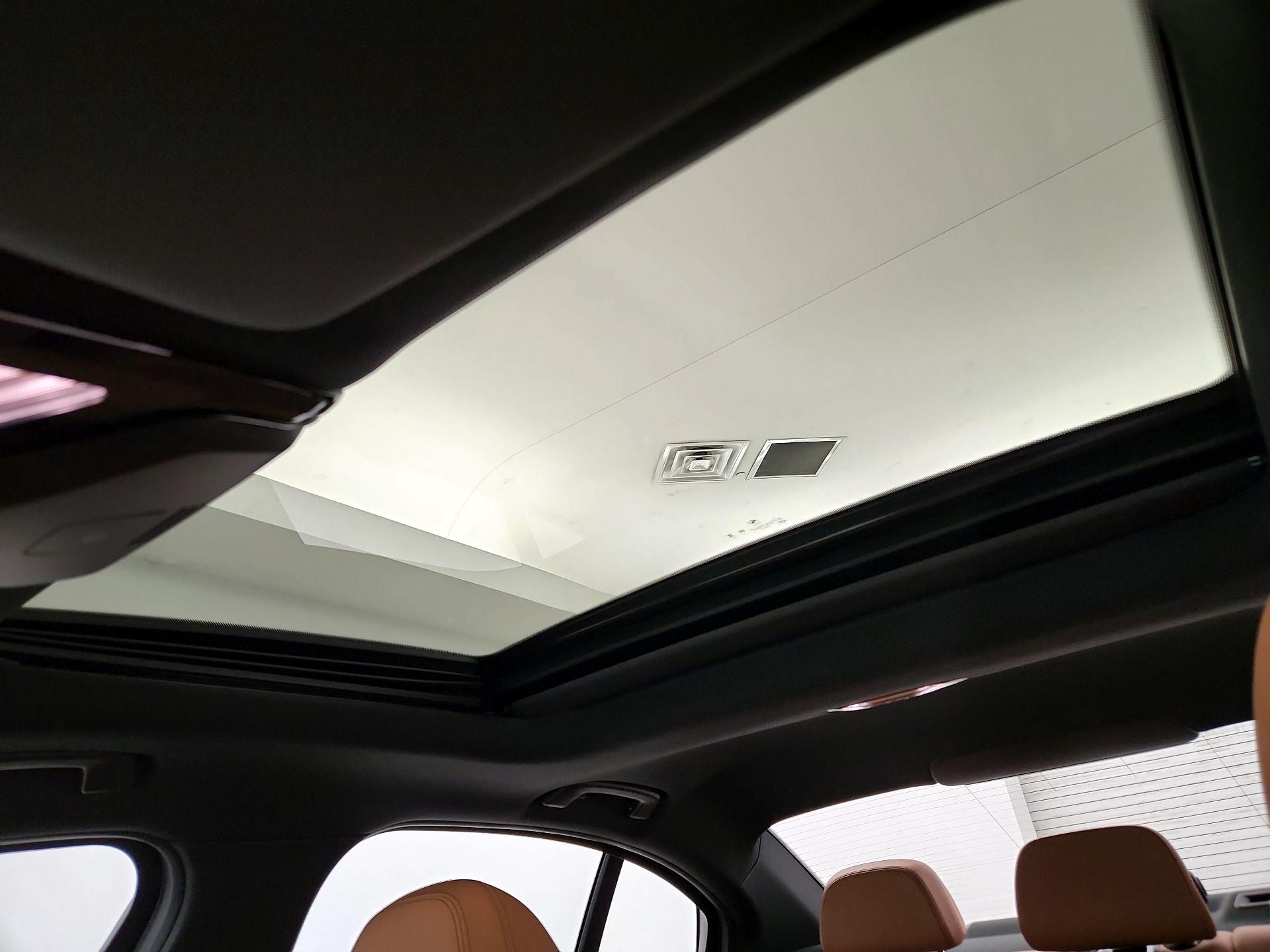 Thumbnail: 2024 BMW 3 Series - 20