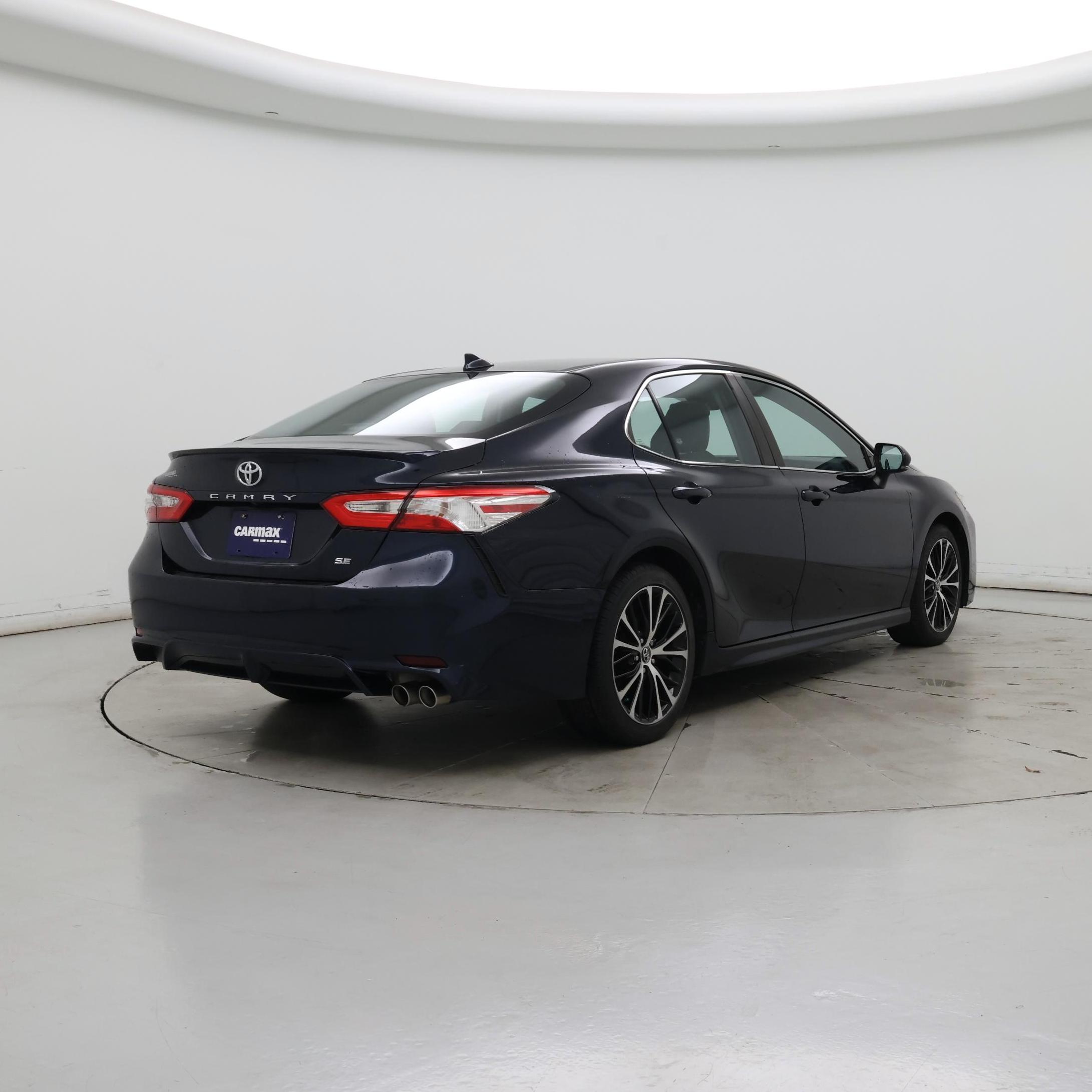 Thumbnail: 2020 Toyota Camry - 8