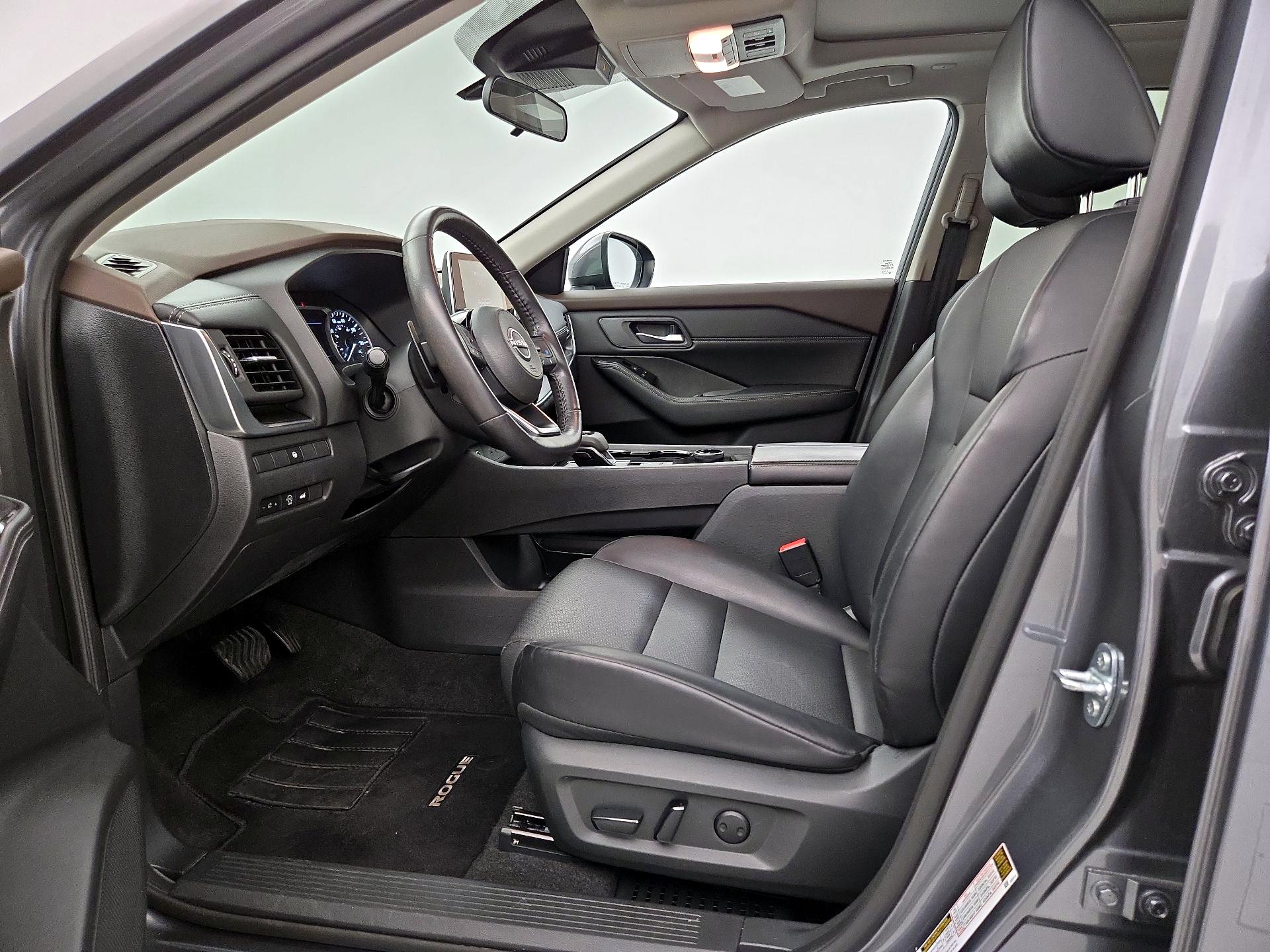 Thumbnail: 2023 Nissan Rogue - 11