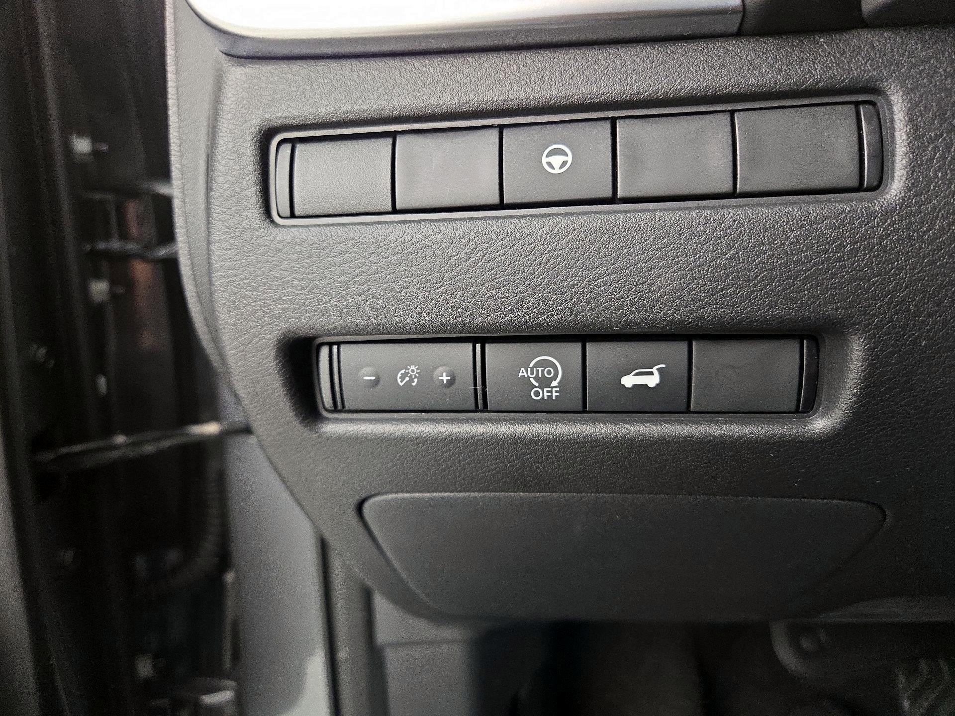 Thumbnail: 2023 Nissan Rogue - 13