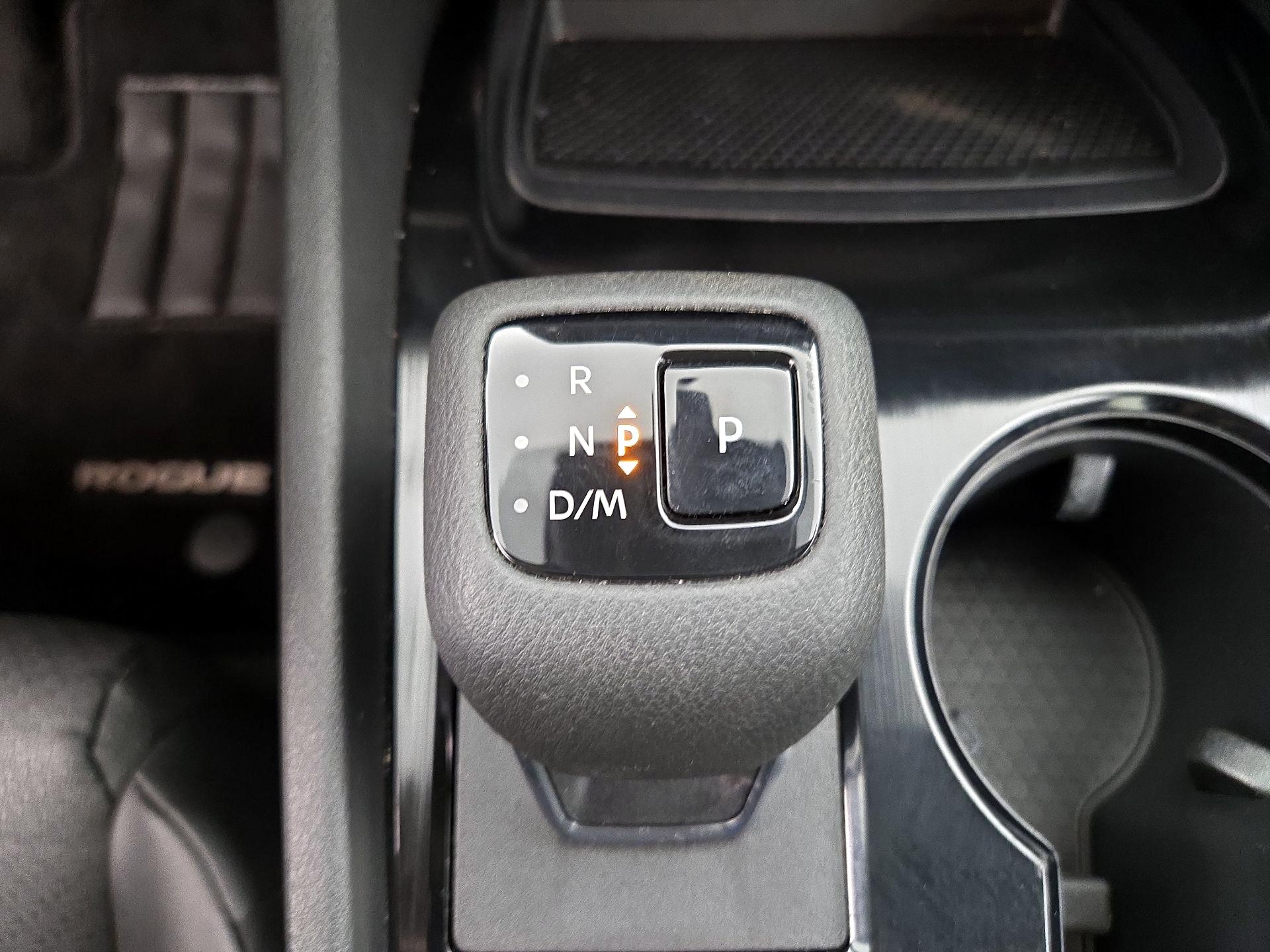 Thumbnail: 2023 Nissan Rogue - 17