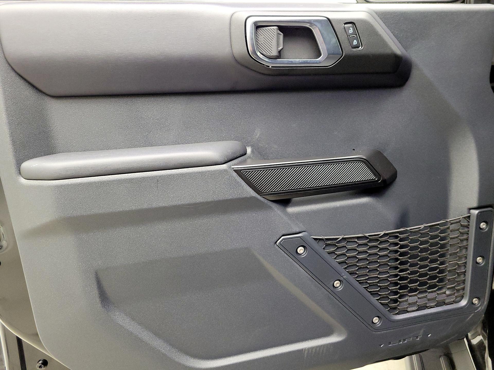 Thumbnail: 2025 Ford Bronco - 12