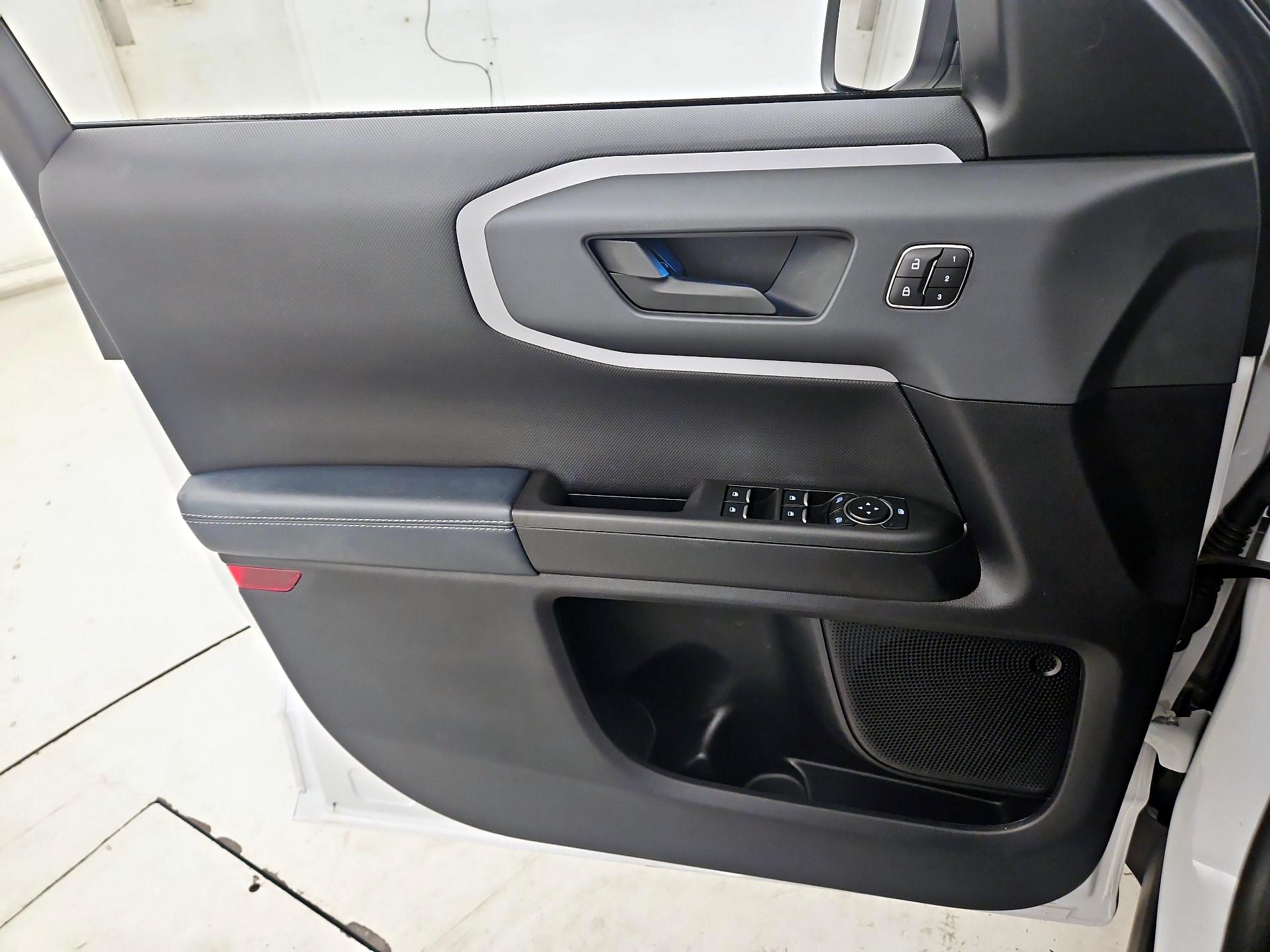 Thumbnail: 2024 Ford Bronco Sport - 12