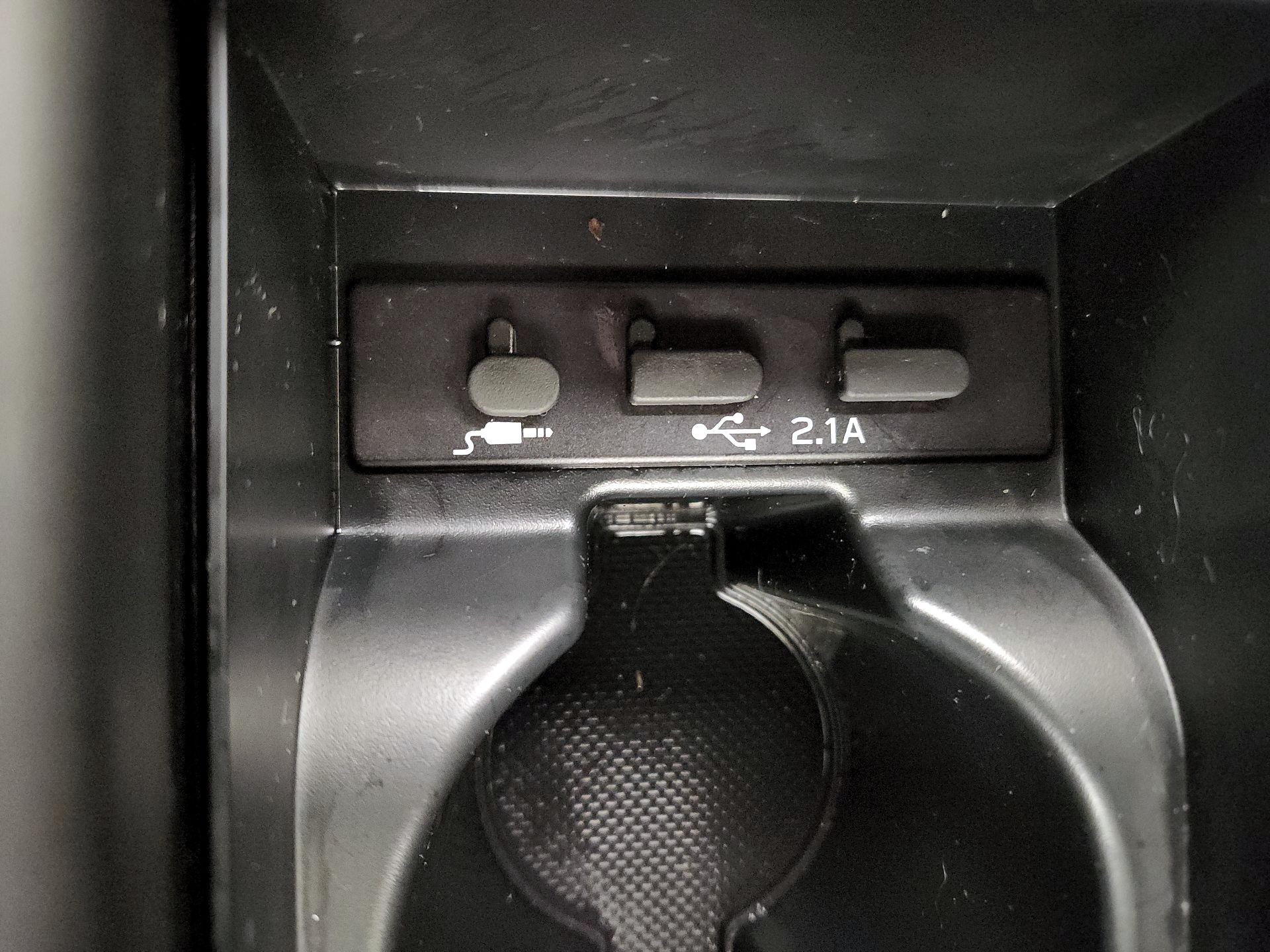 Thumbnail: 2023 Toyota GR86 - 18