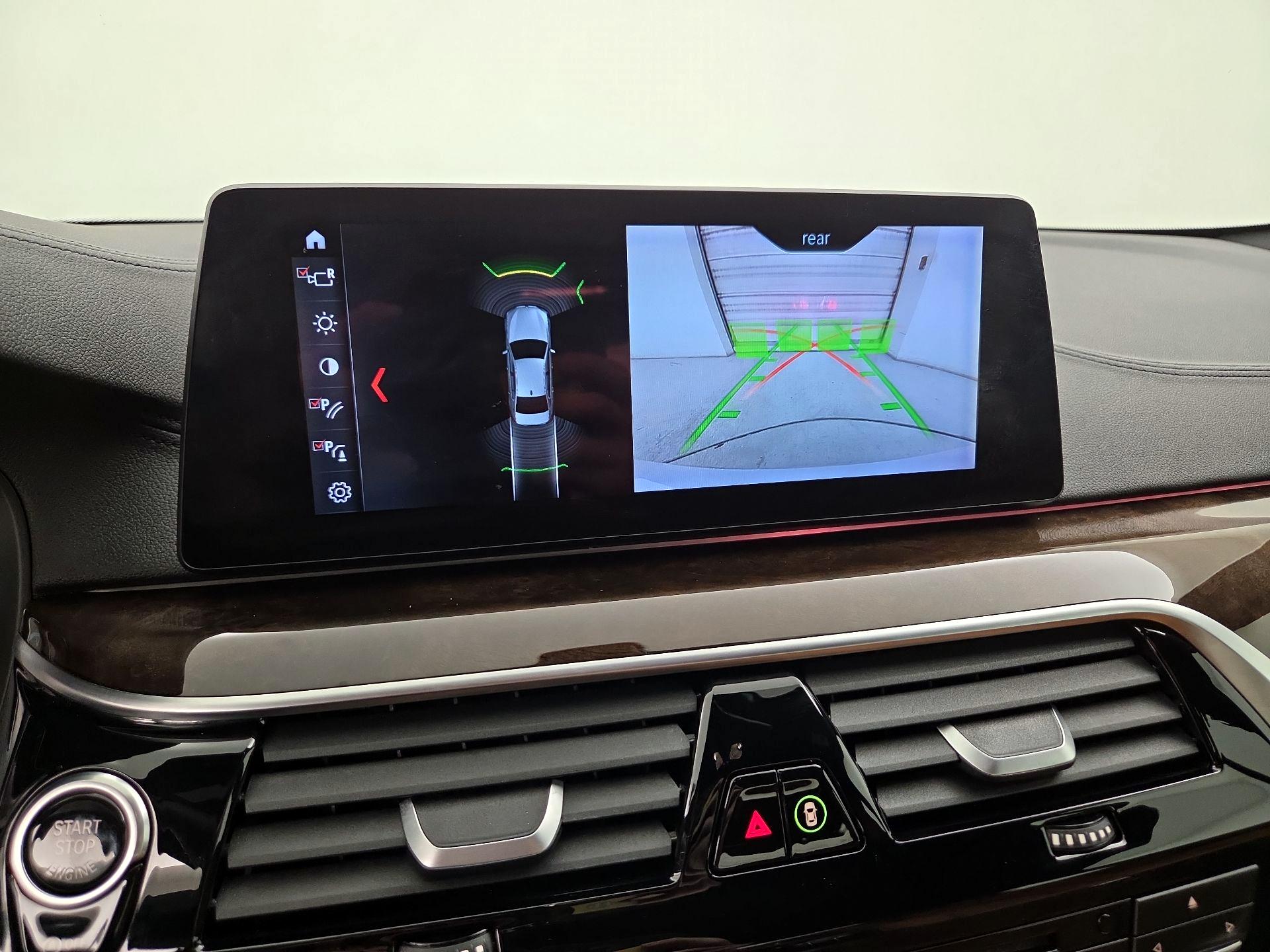 Thumbnail: 2018 BMW 5 Series - 15