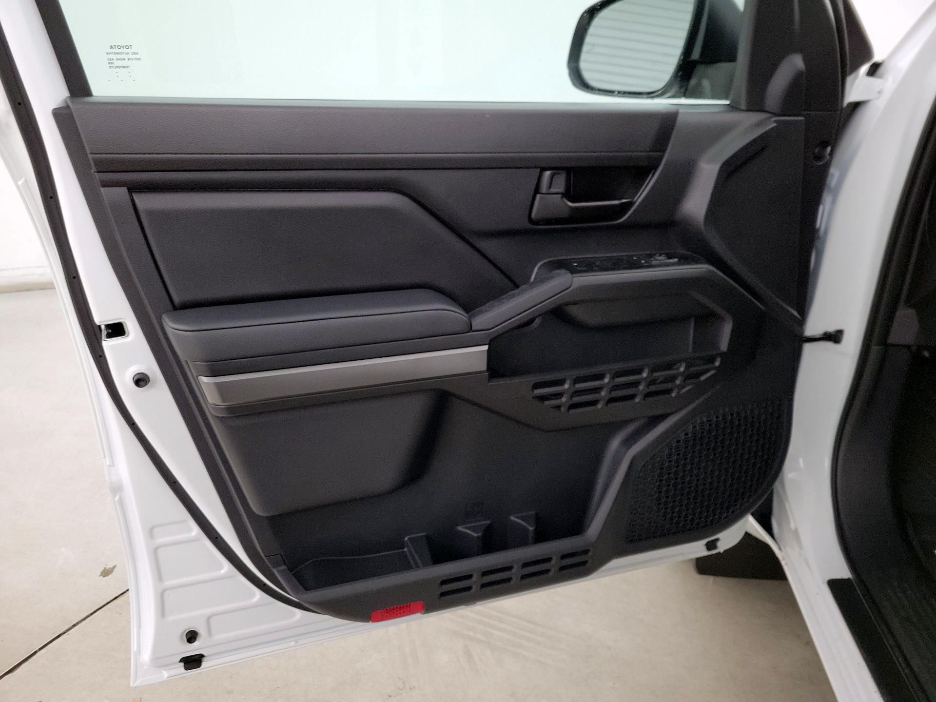 Thumbnail: 2025 Toyota Tacoma - 12