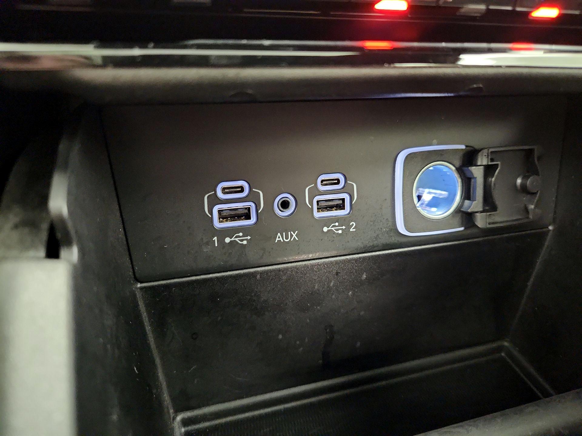 Thumbnail: 2024 Jeep Grand Cherokee - 18