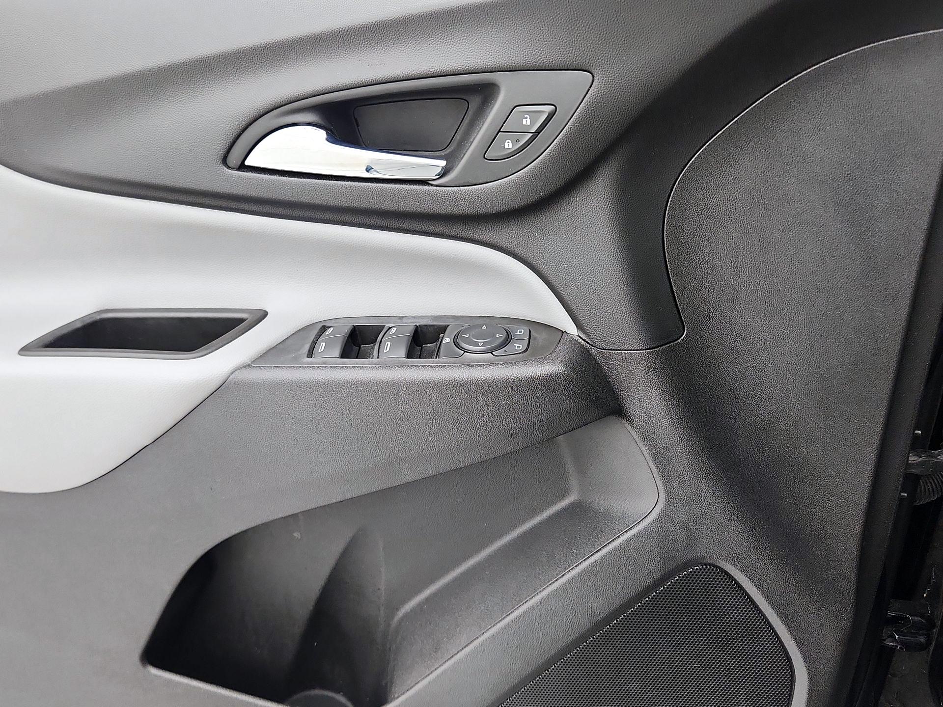 Thumbnail: 2020 Chevrolet Equinox - 12