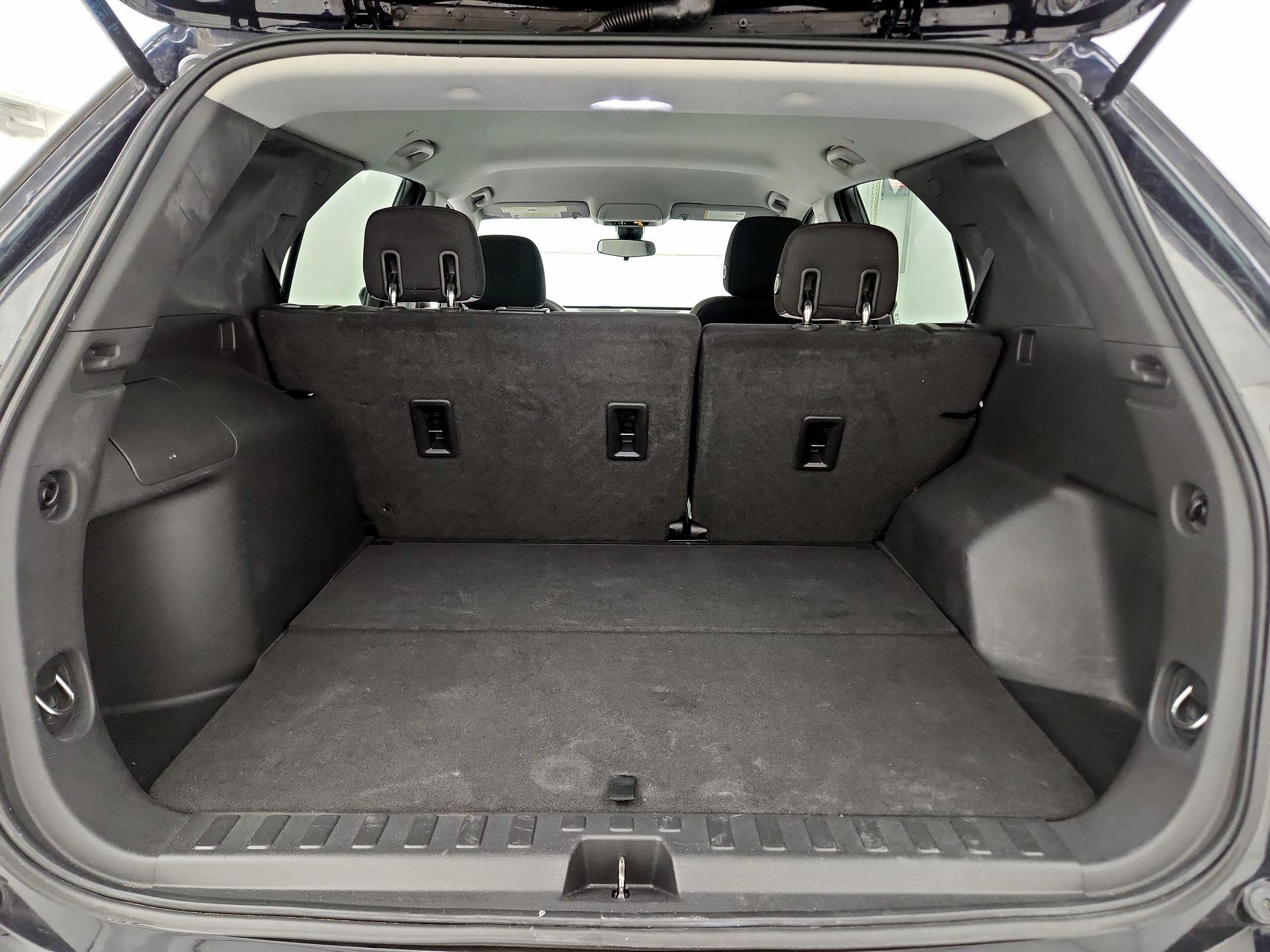 Thumbnail: 2020 Chevrolet Equinox - 20