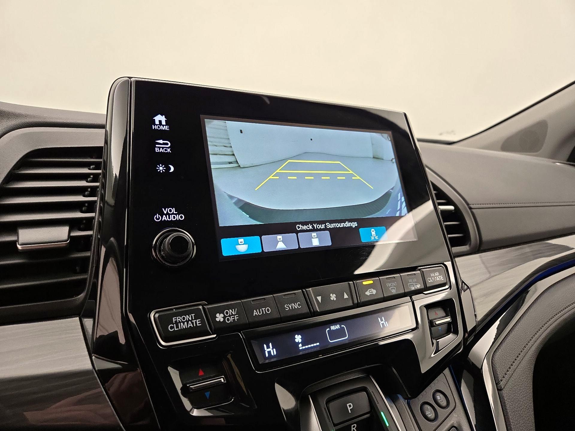 Thumbnail: 2022 Honda Odyssey - 15