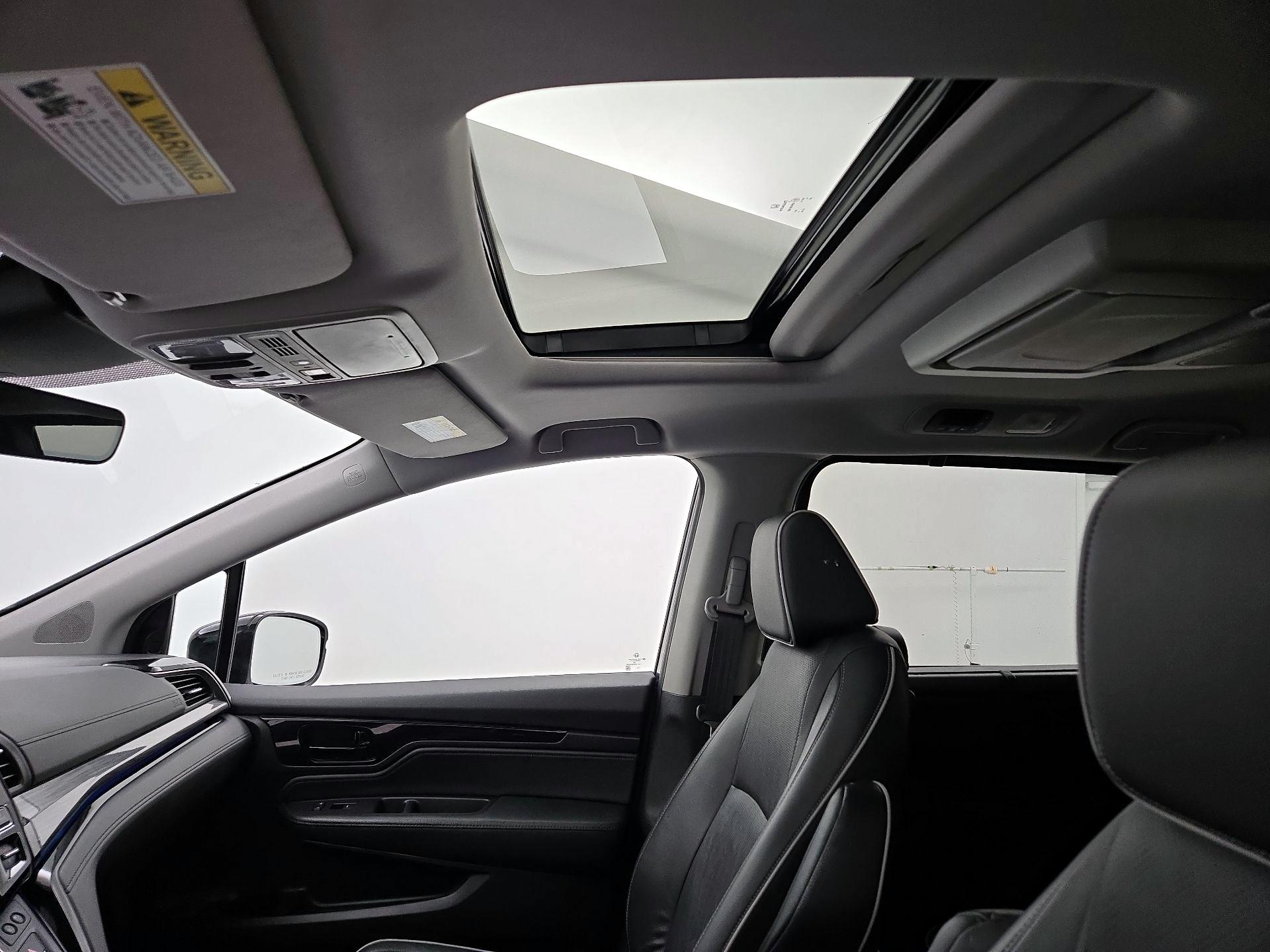 Thumbnail: 2022 Honda Odyssey - 20