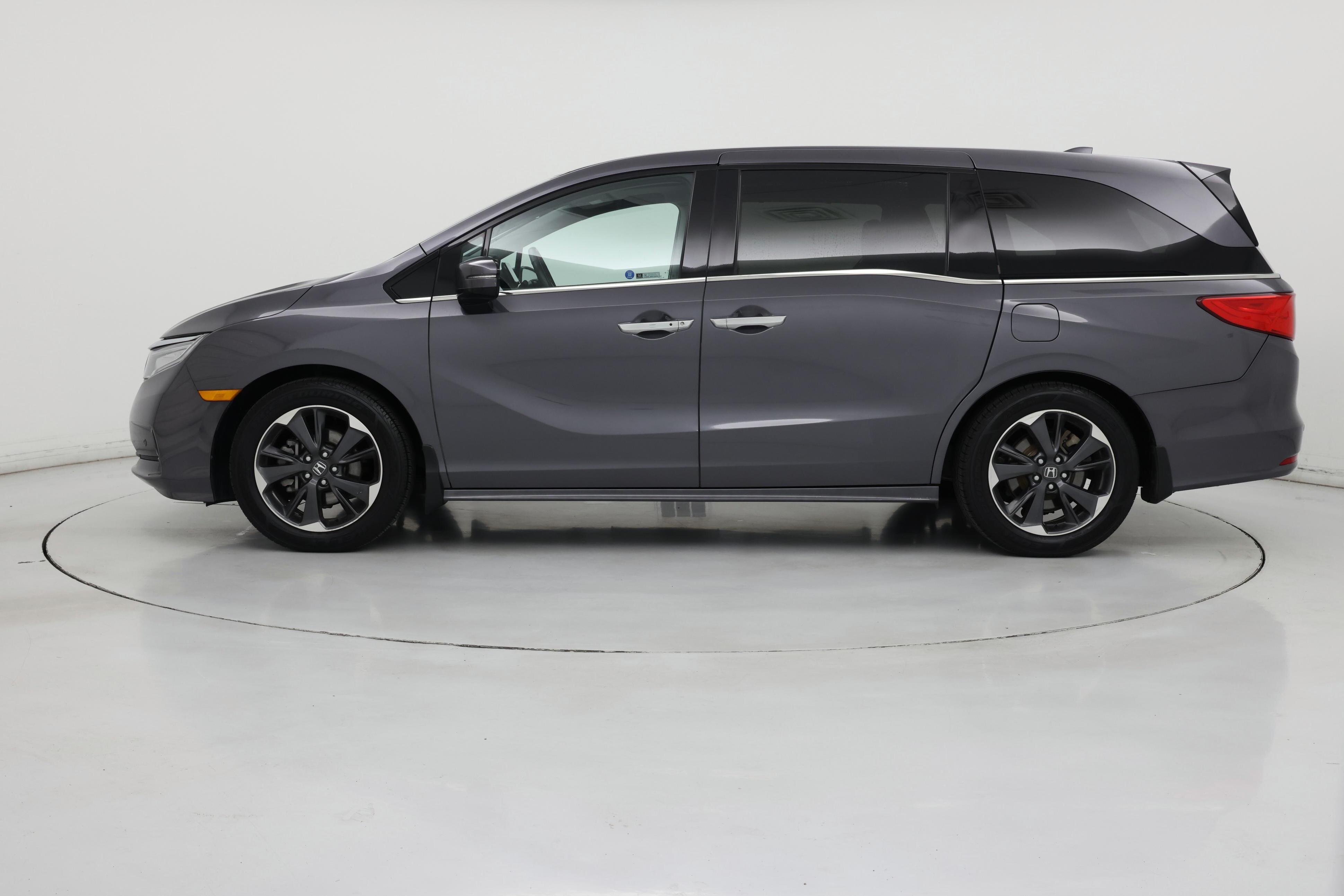 Thumbnail: 2022 Honda Odyssey - 3