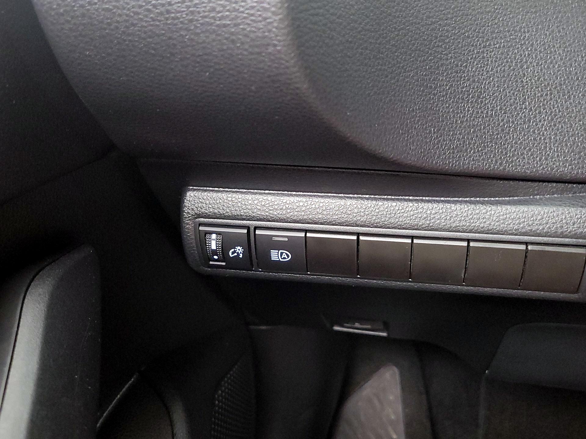 Thumbnail: 2024 Toyota Corolla - 13