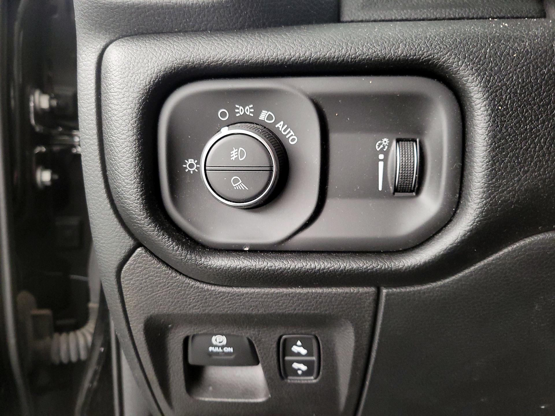 Thumbnail: 2022 RAM 1500 - 13