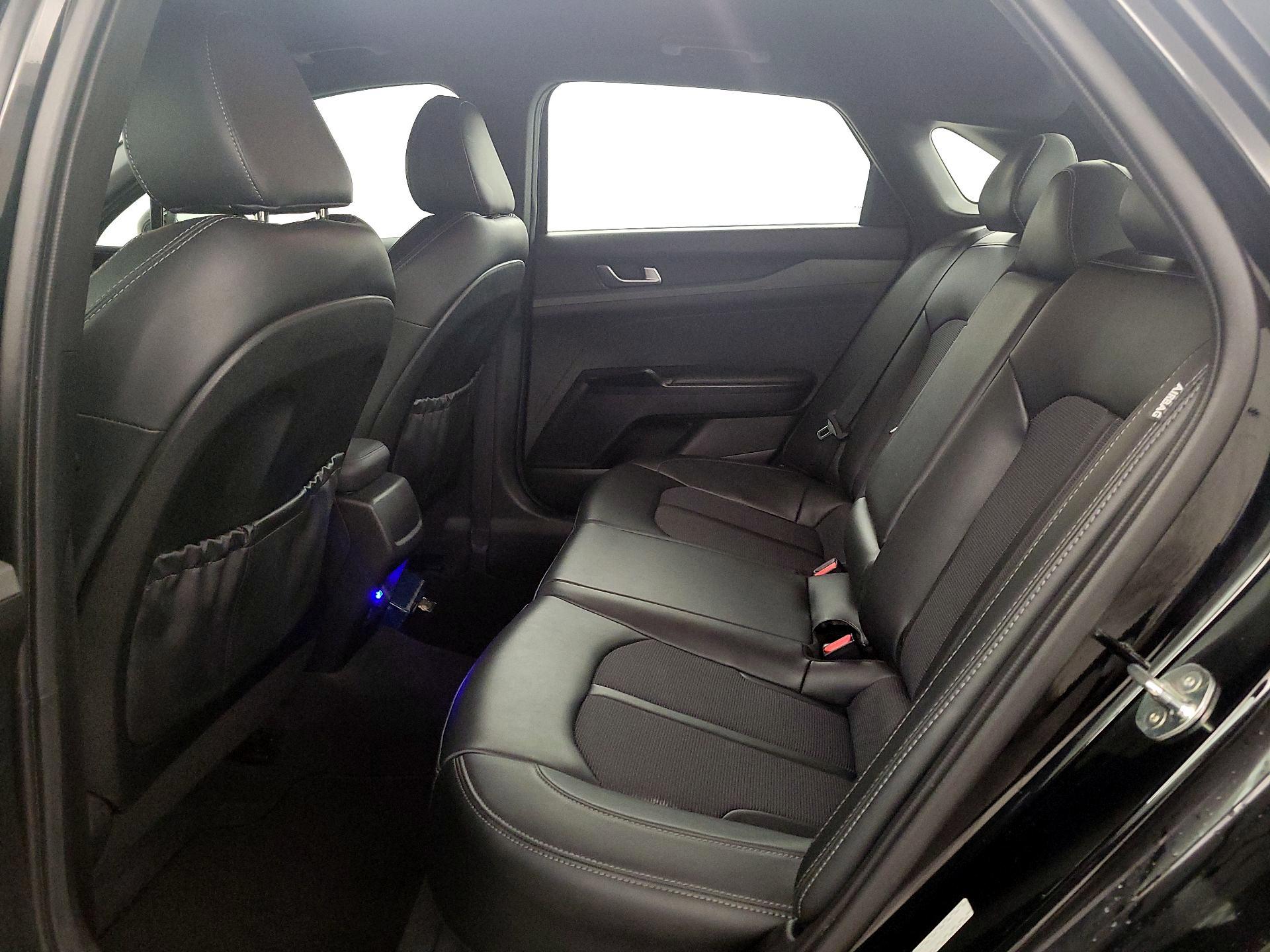 Thumbnail: 2022 Kia K5 - 20