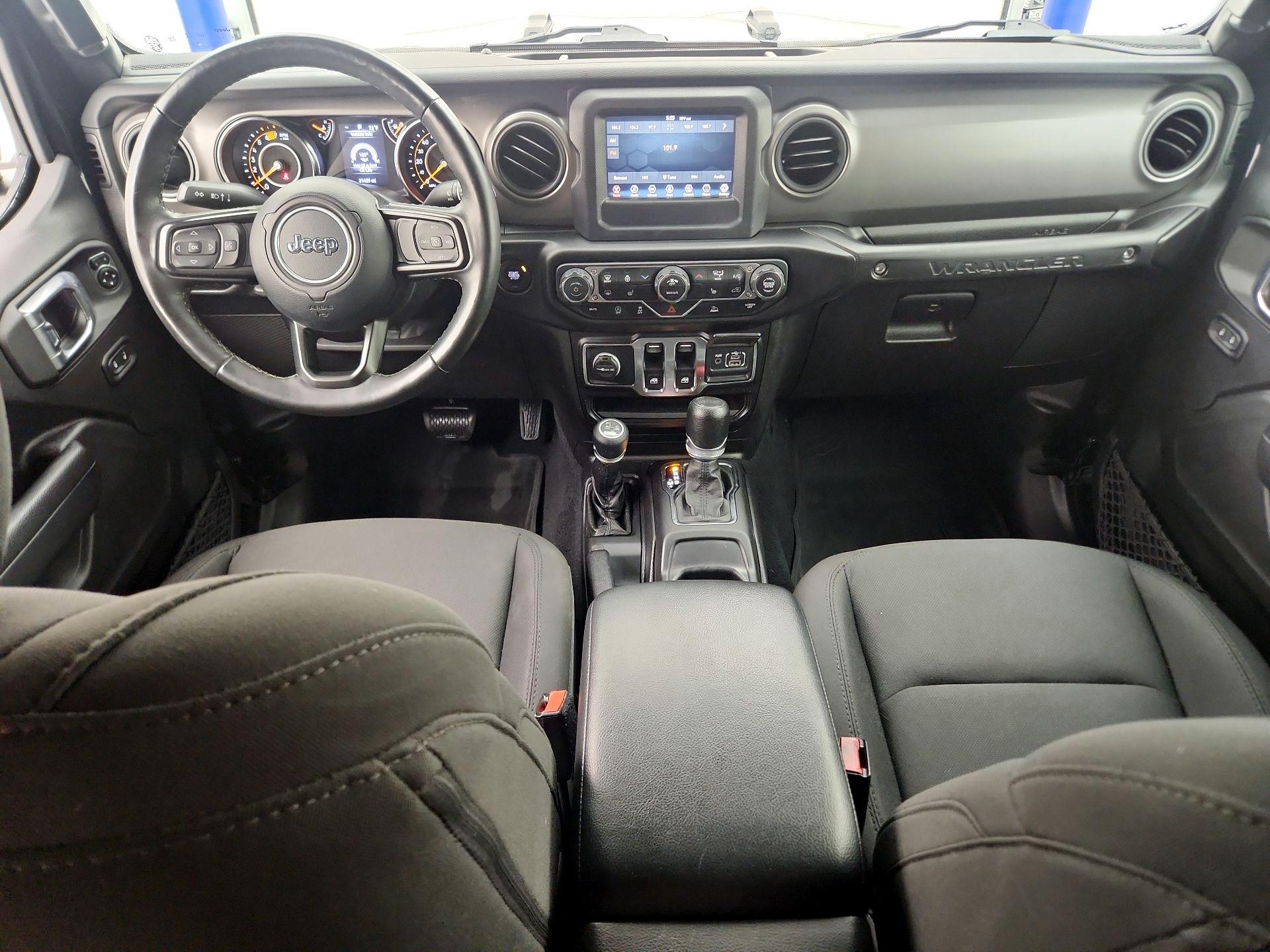 Thumbnail: 2022 Jeep Wrangler - 9