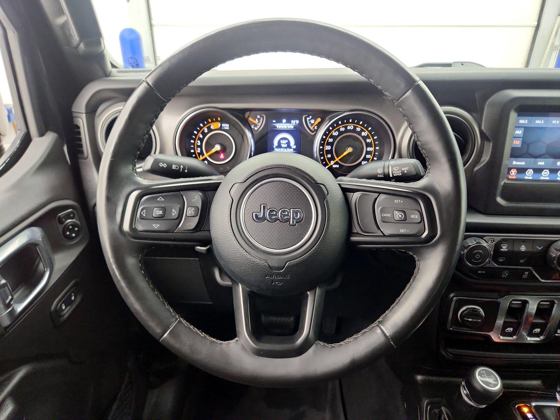 Thumbnail: 2022 Jeep Wrangler - 10