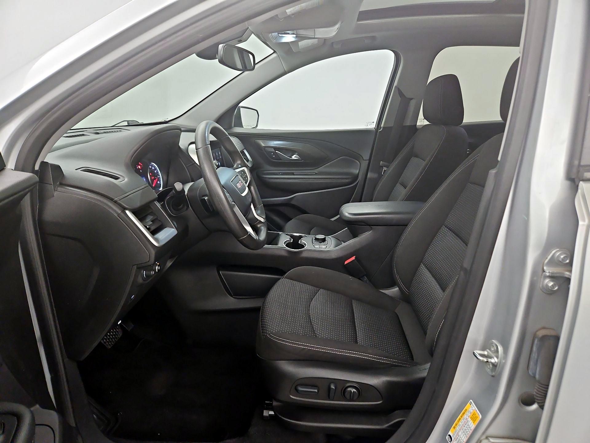 Thumbnail: 2022 GMC Terrain - 11