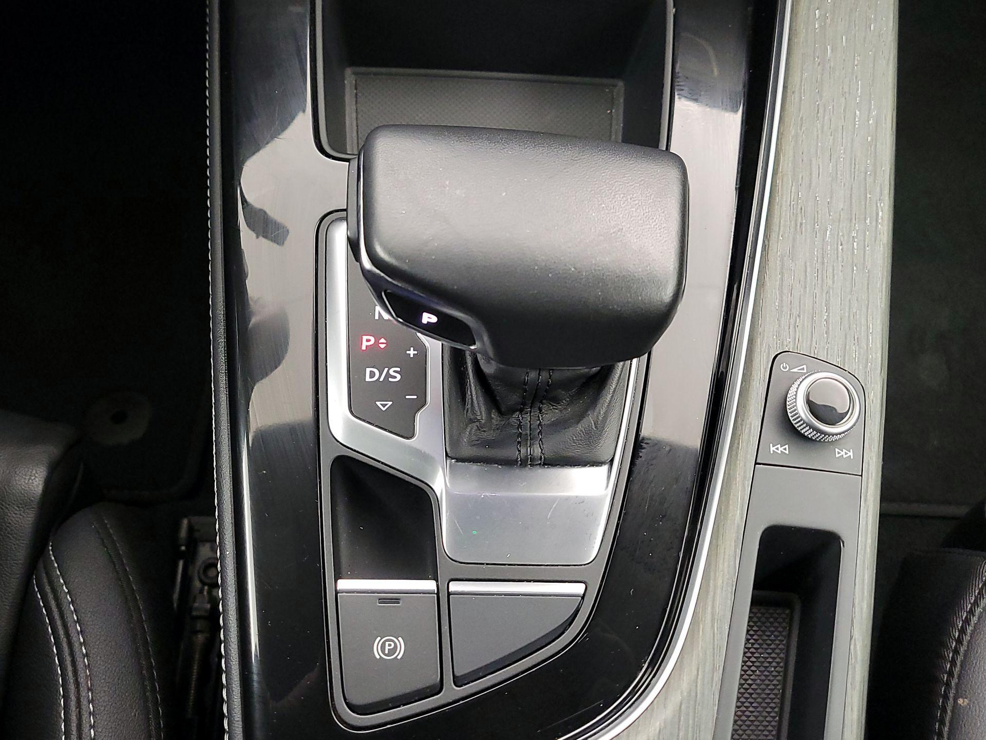 Thumbnail: 2024 Audi A4 - 17