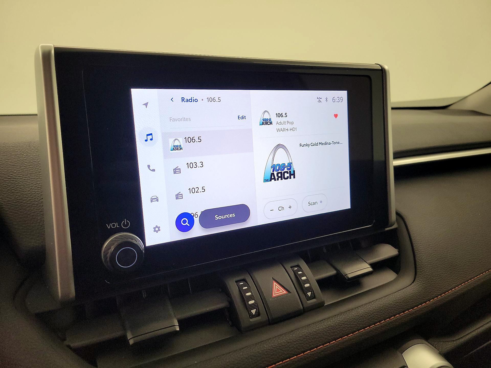 Thumbnail: 2024 Toyota RAV4 - 15