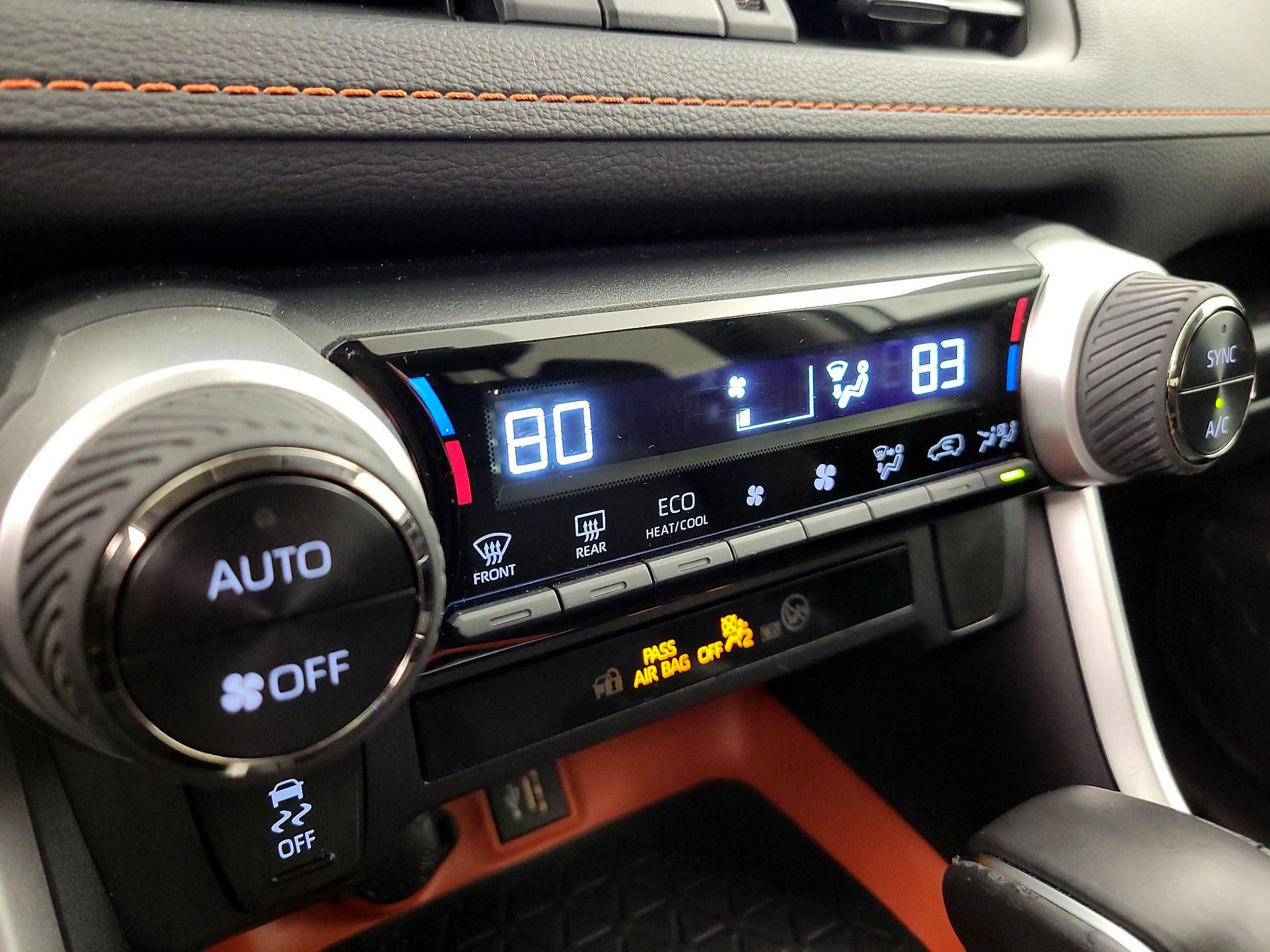 Thumbnail: 2024 Toyota RAV4 - 16