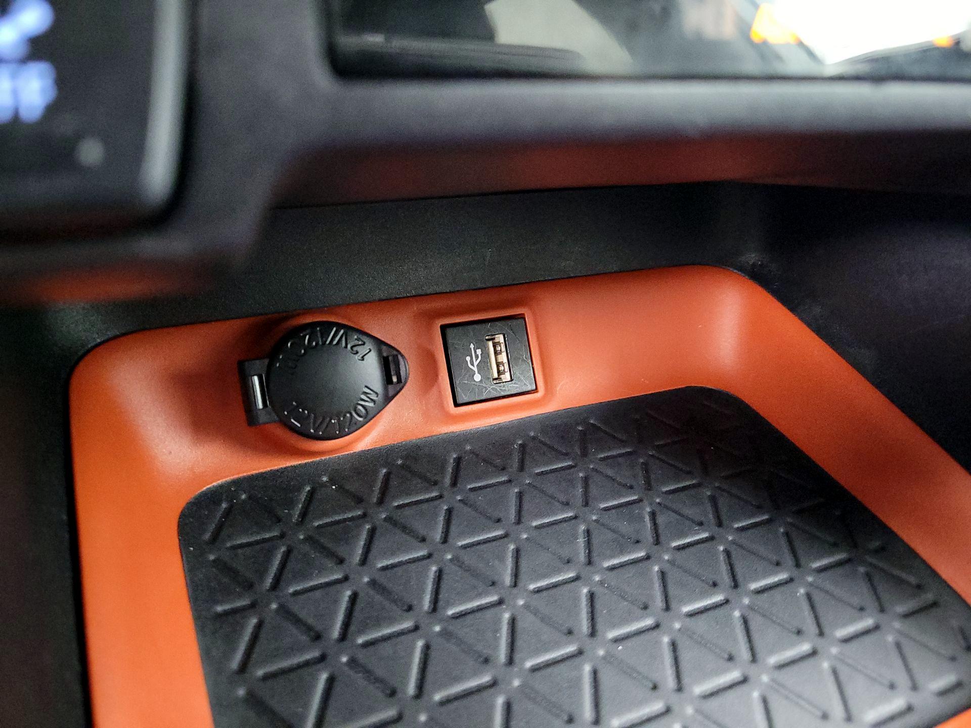 Thumbnail: 2024 Toyota RAV4 - 18