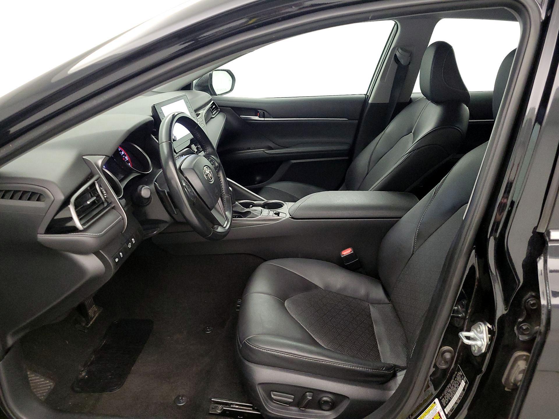 Thumbnail: 2023 Toyota Camry - 11