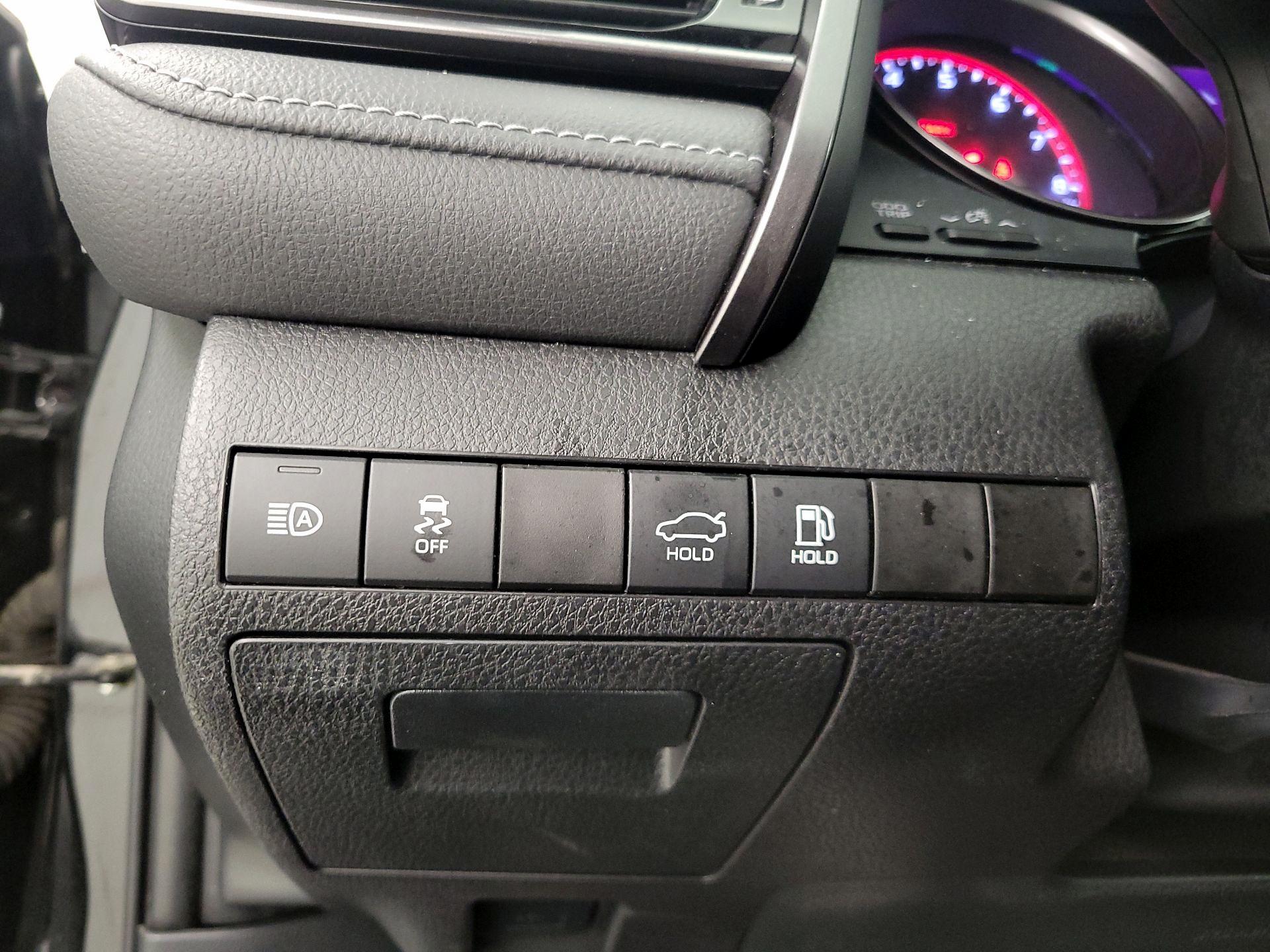 Thumbnail: 2023 Toyota Camry - 13