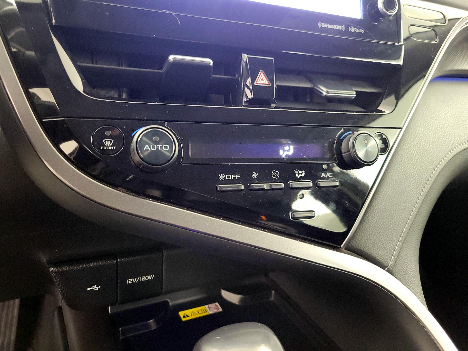 Thumbnail: 2023 Toyota Camry - 16