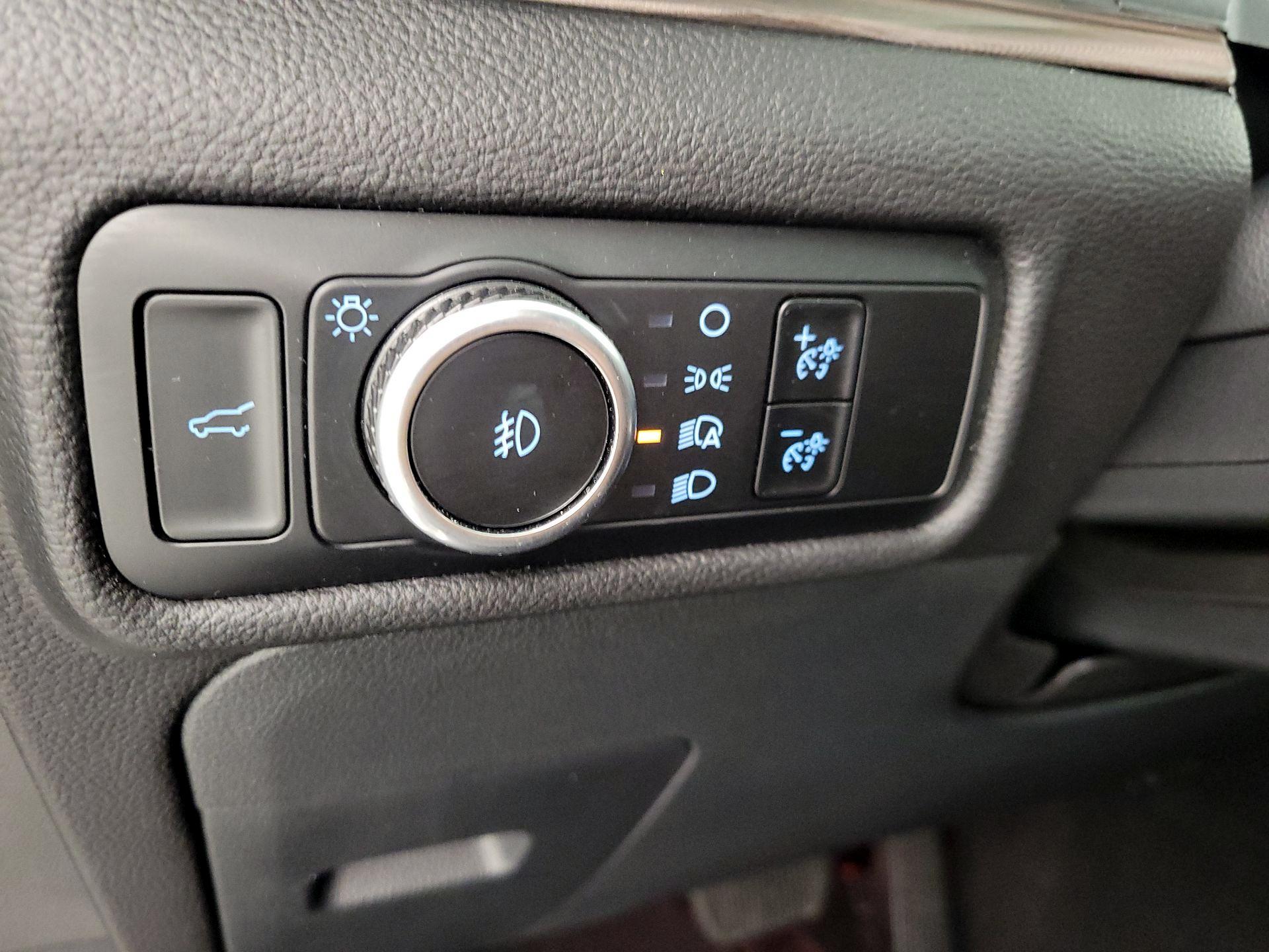 Thumbnail: 2024 Ford Explorer - 13