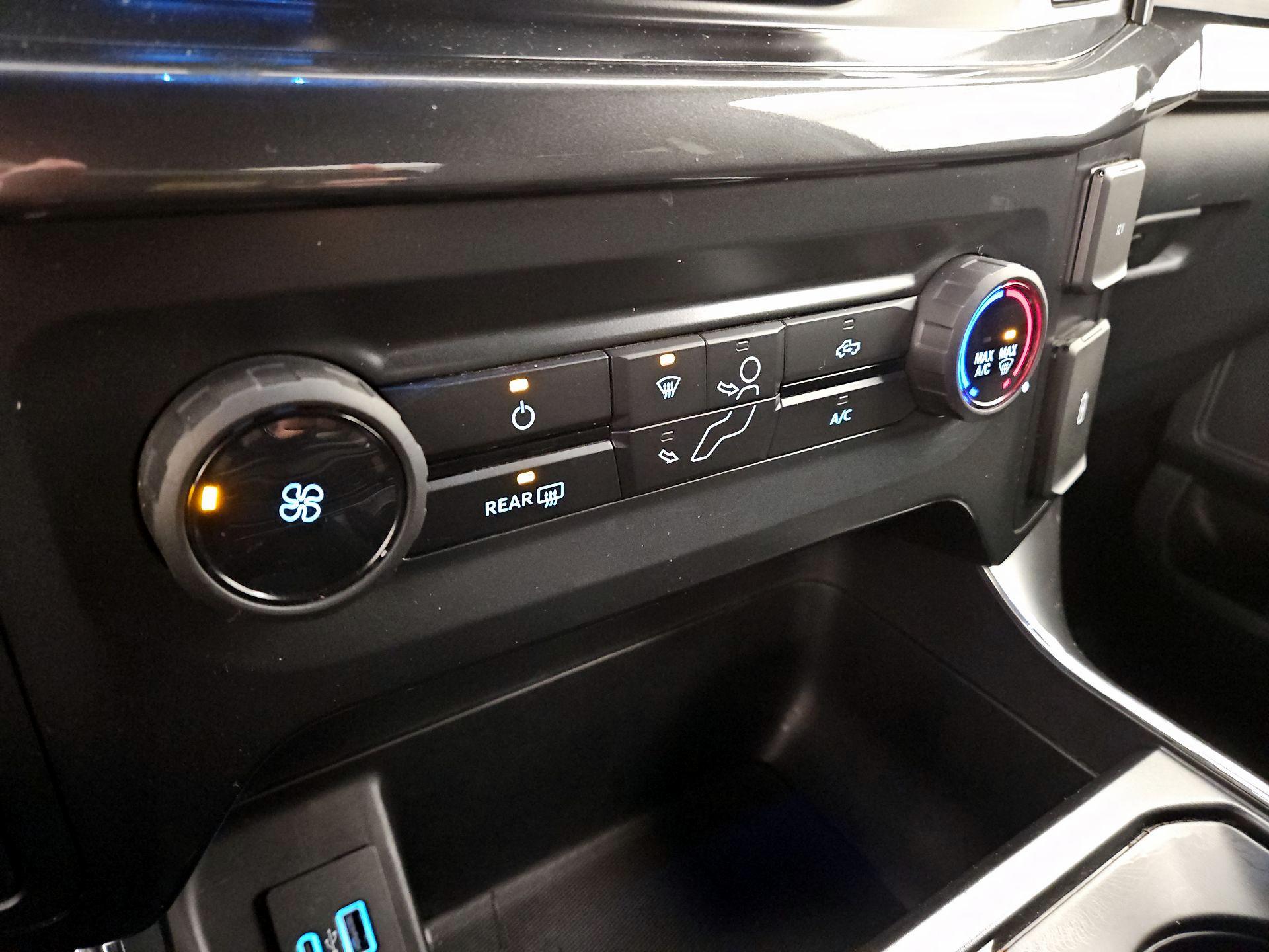 Thumbnail: 2022 Ford F-150 - 17