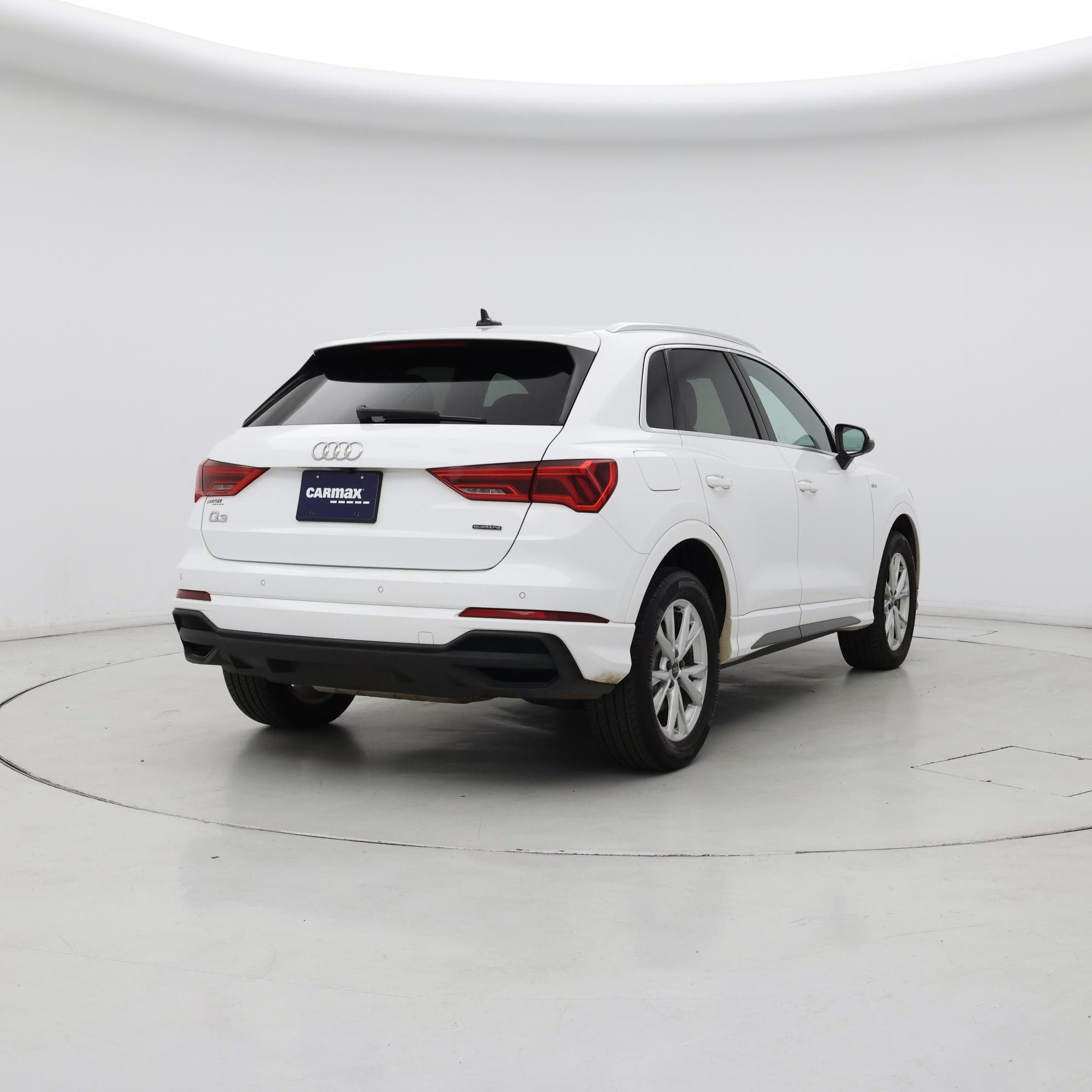 Thumbnail: 2024 Audi Q3 - 8