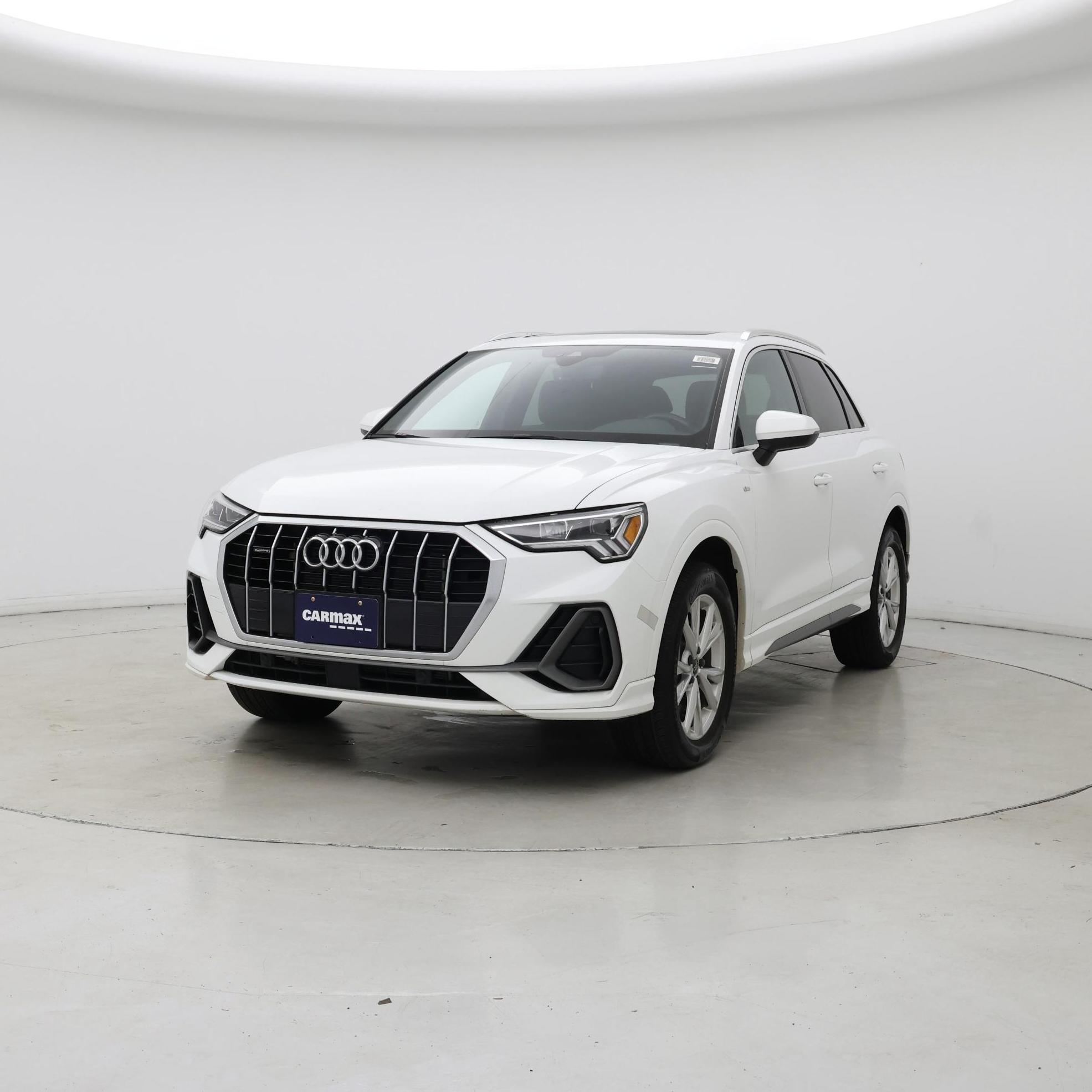 Thumbnail: 2024 Audi Q3 - 4