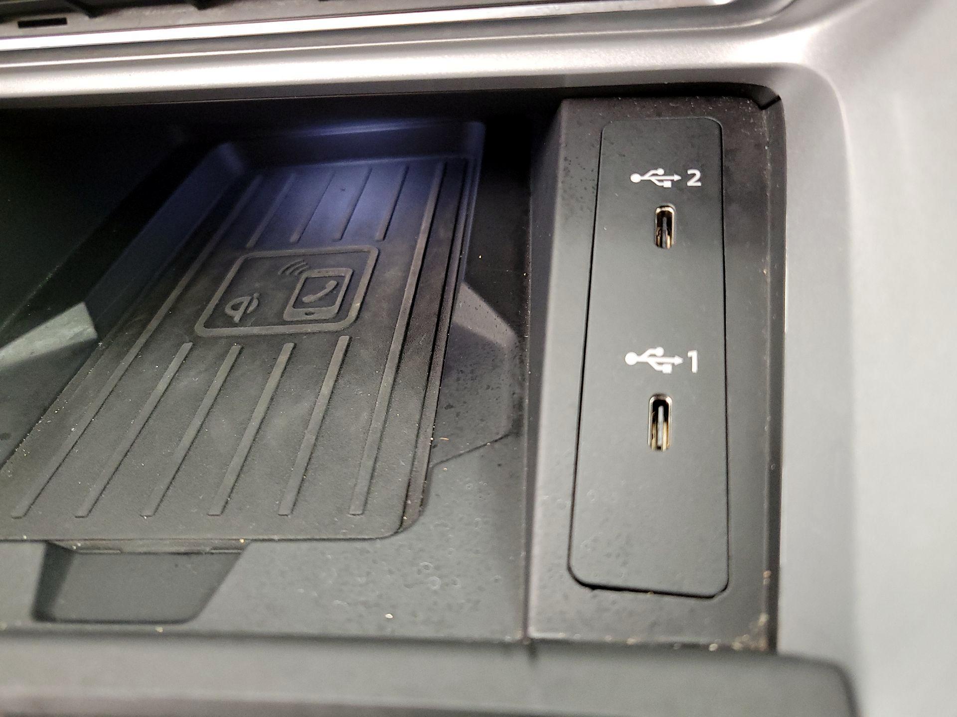 Thumbnail: 2024 Audi Q3 - 18