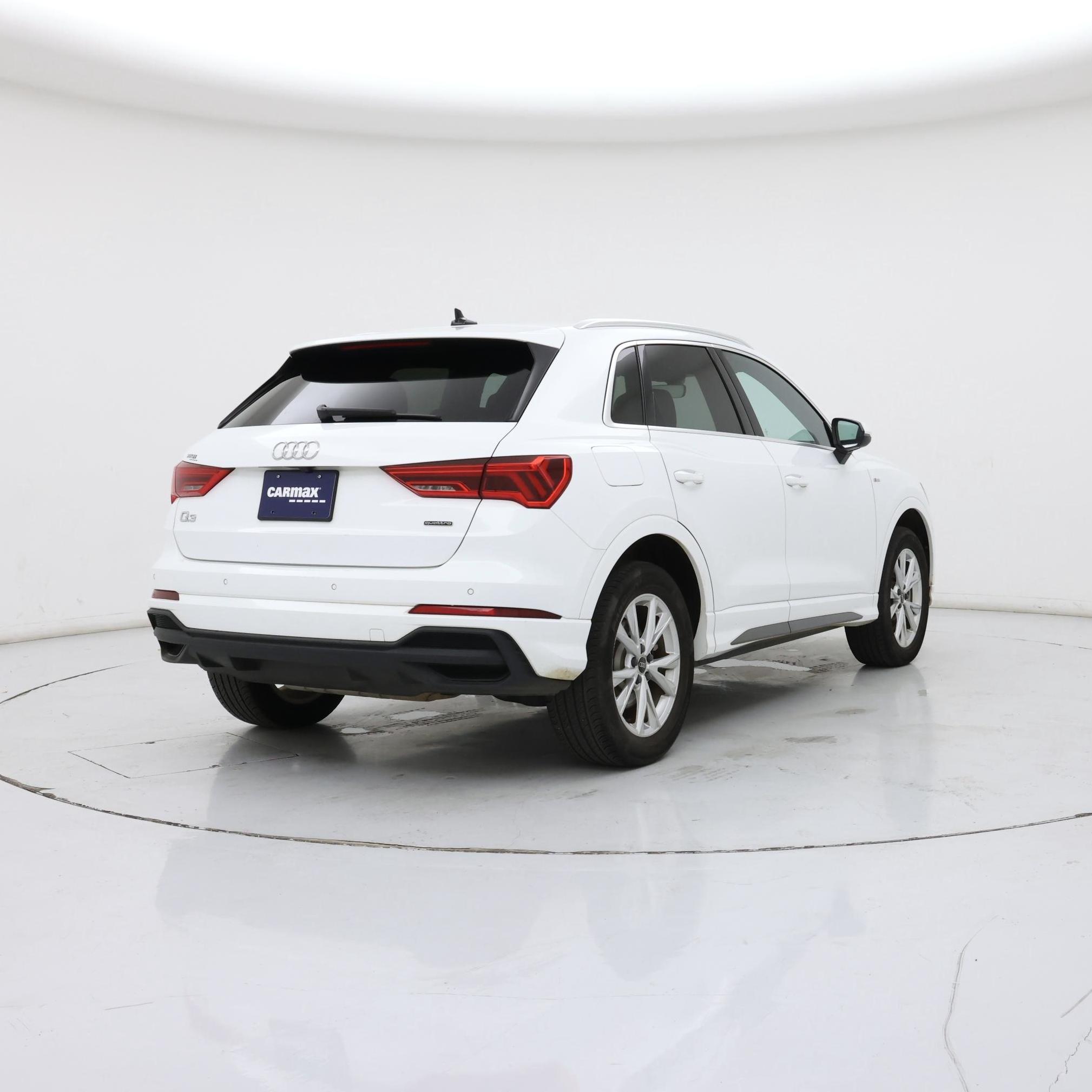 Thumbnail: 2024 Audi Q3 - 8