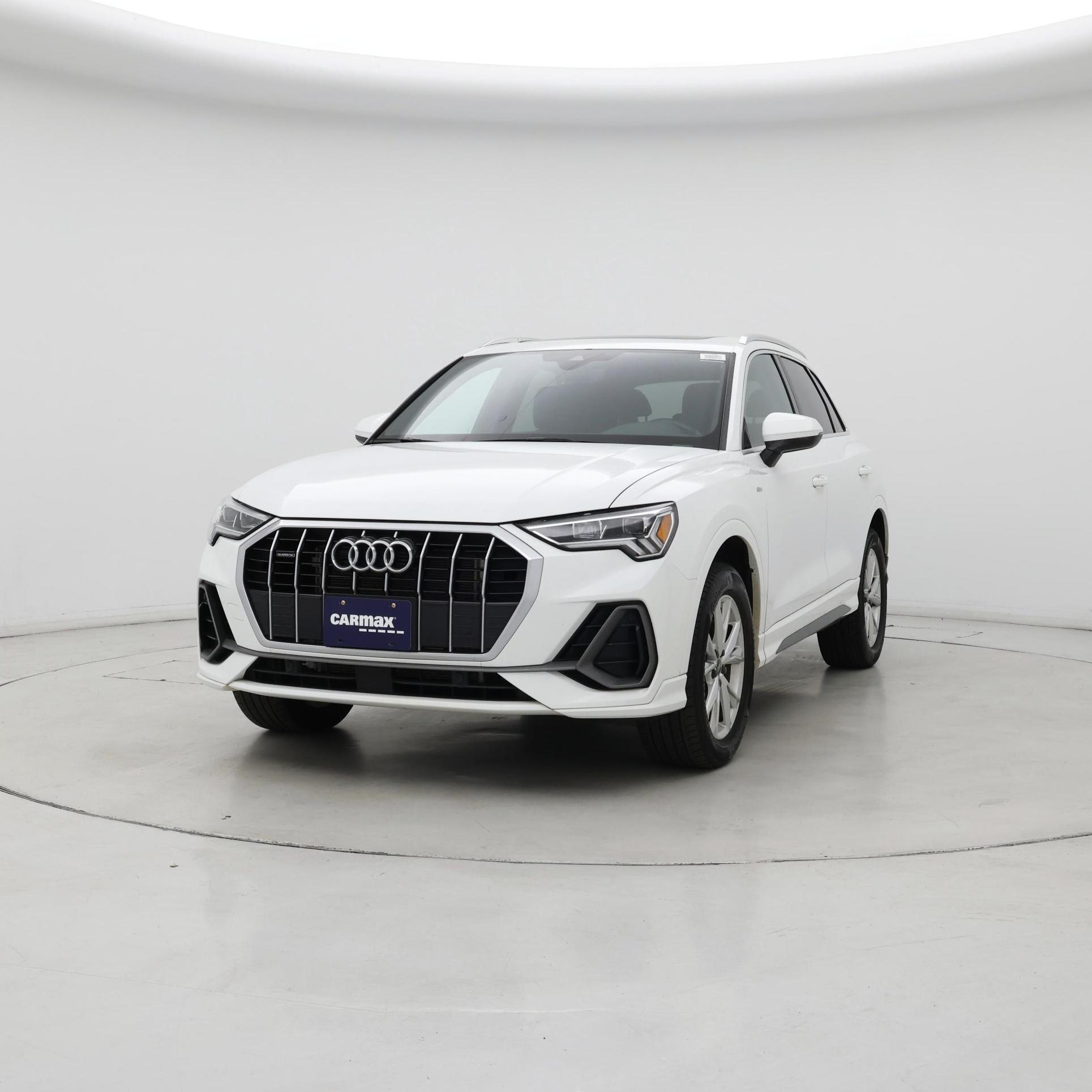 Thumbnail: 2024 Audi Q3 - 4