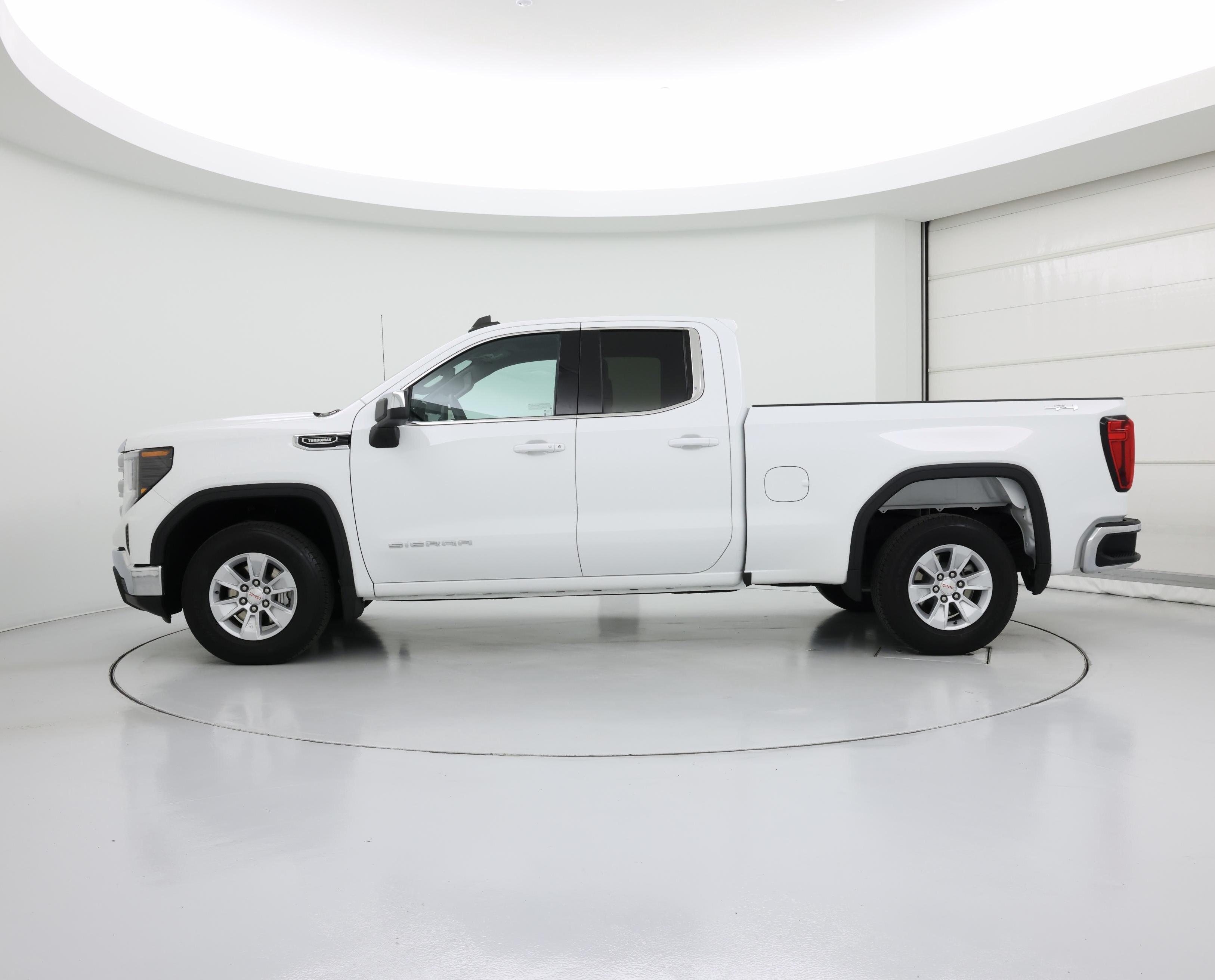 Thumbnail: 2024 GMC Sierra 1500 - 3