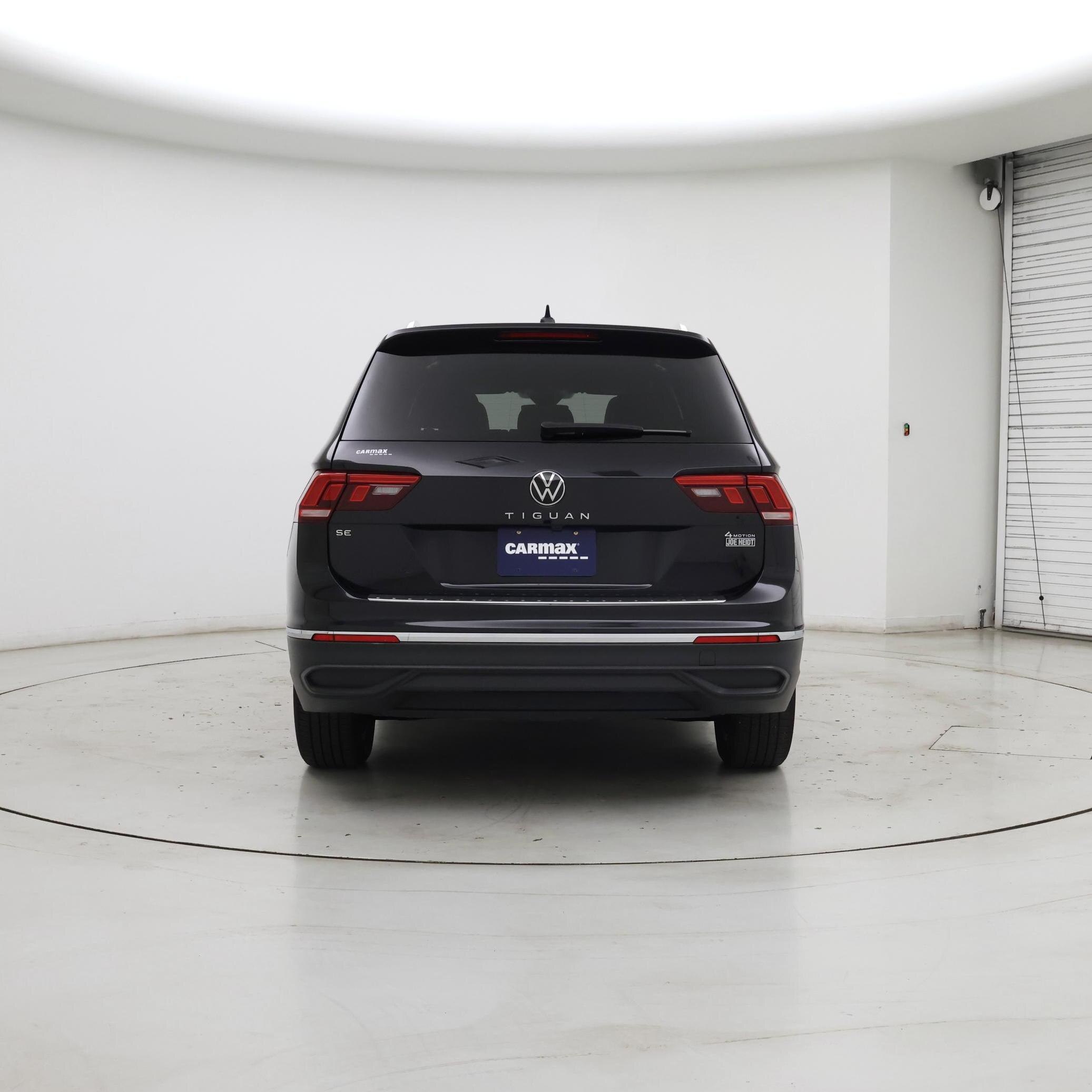 Thumbnail: 2022 Volkswagen Tiguan - 6