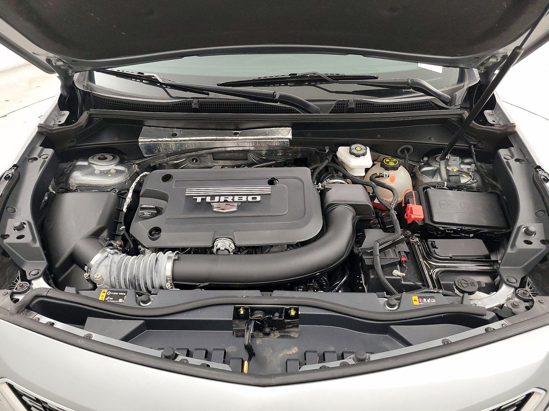 Thumbnail: 2023 Cadillac XT4 - 20